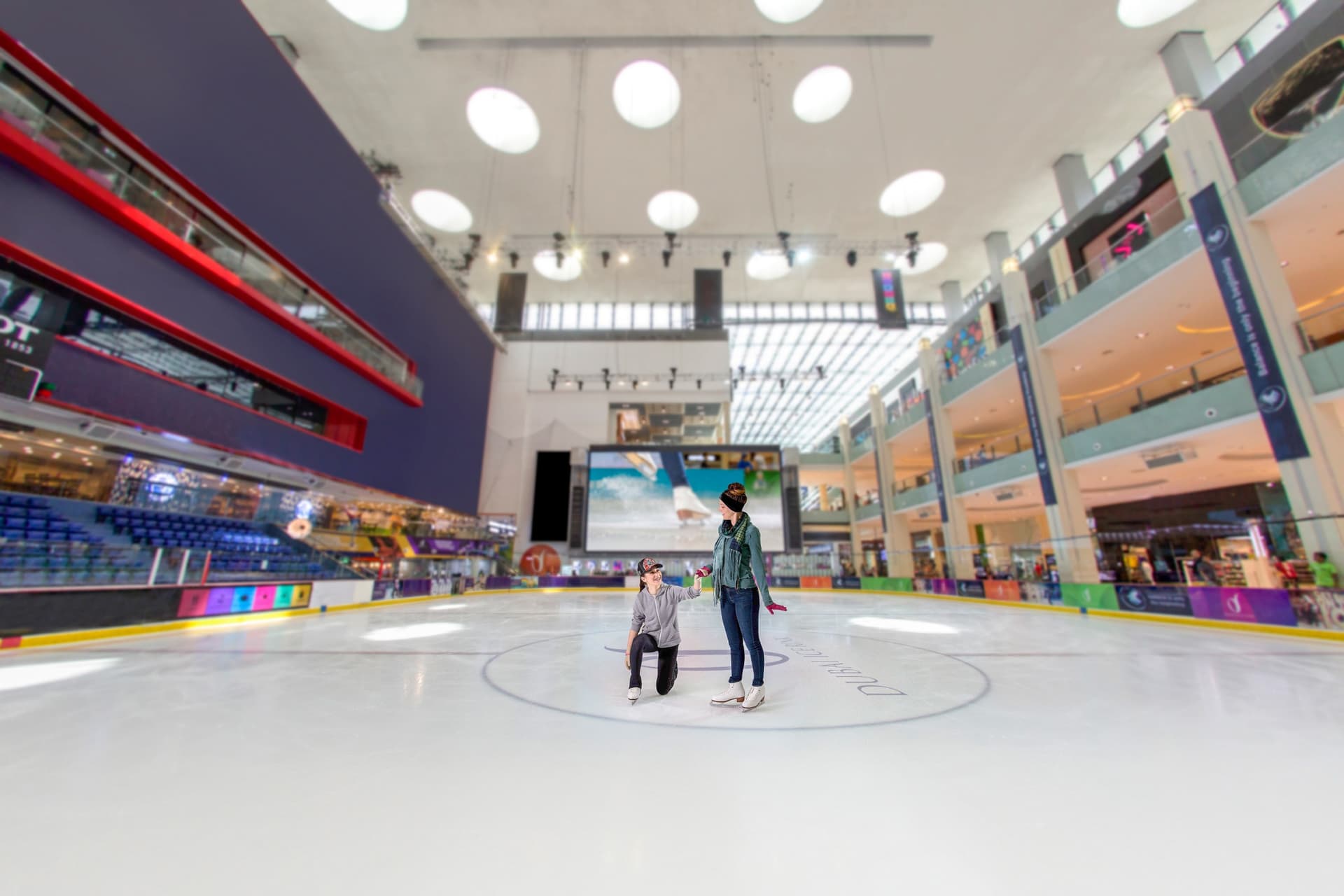 Dubai Ice Rink - სურათი 3