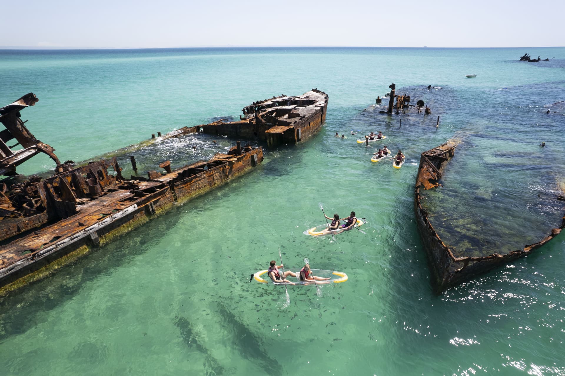 Moreton Island 1-Day Adventure Tour with Kayaking and Sandboarding - მთავარი სურათი