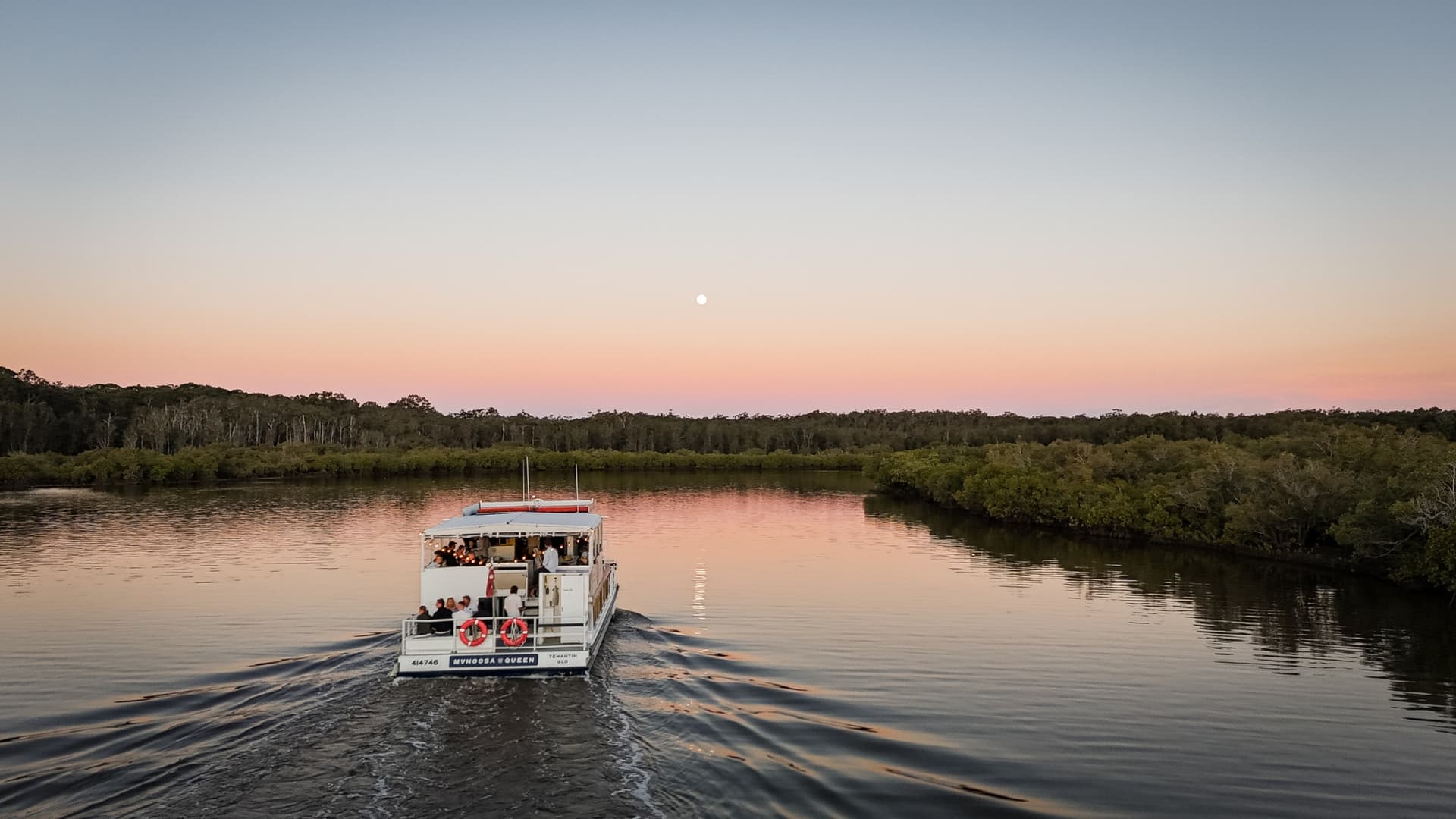 Sunset River Cruise - მთავარი სურათი