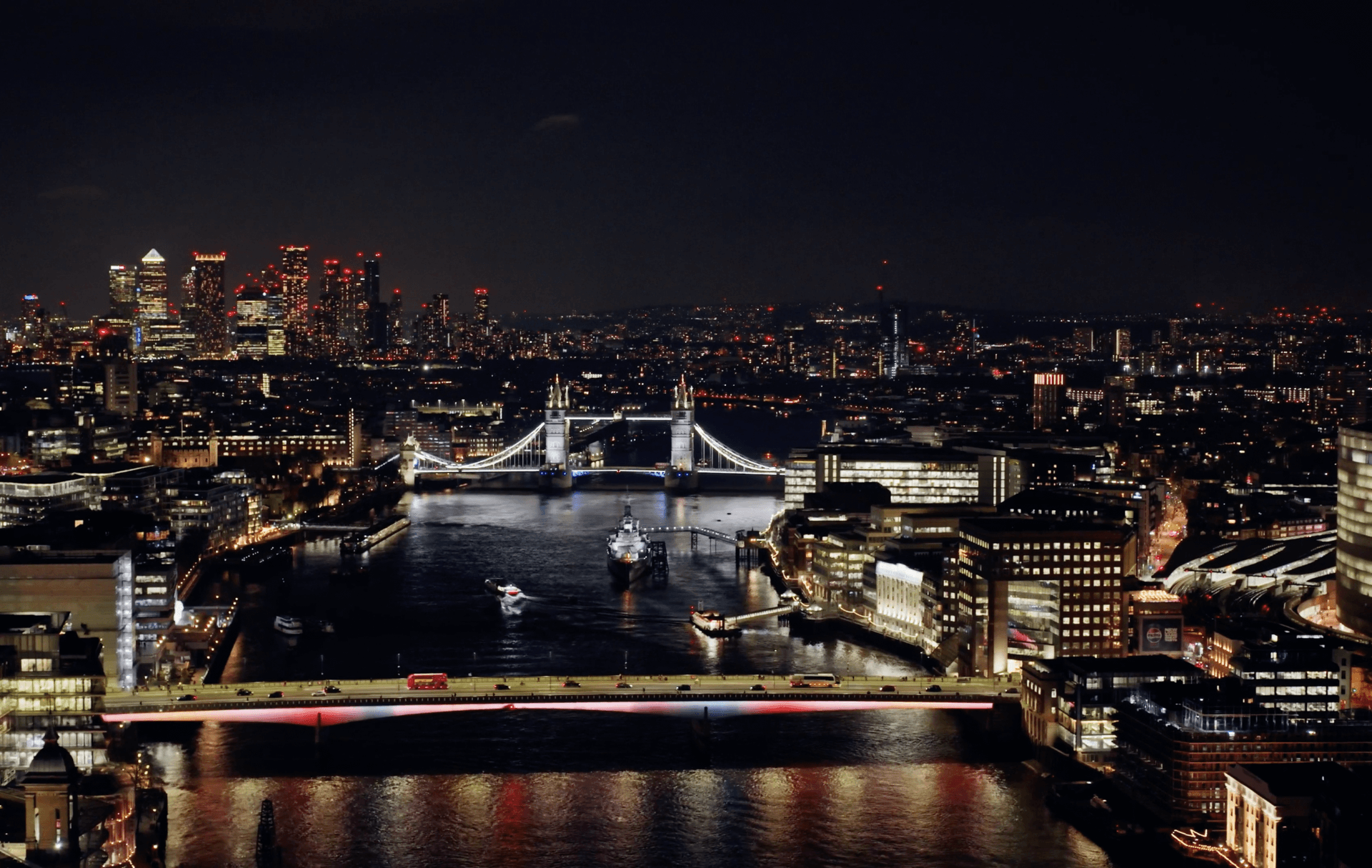 Illuminated River - Thames Uber Boat Night Cruise - სურათი 3