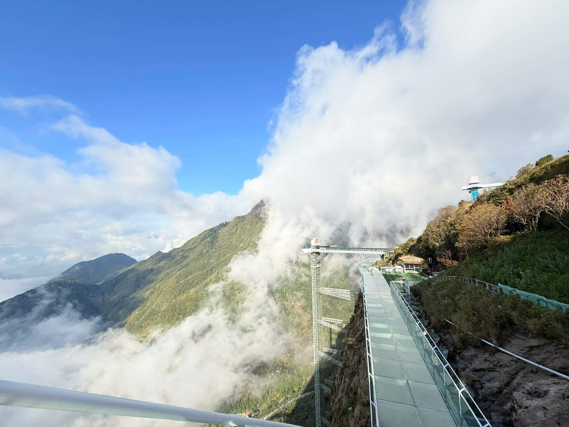 Rong May Glass Bottom Bridge Ticket in Sapa - მთავარი სურათი