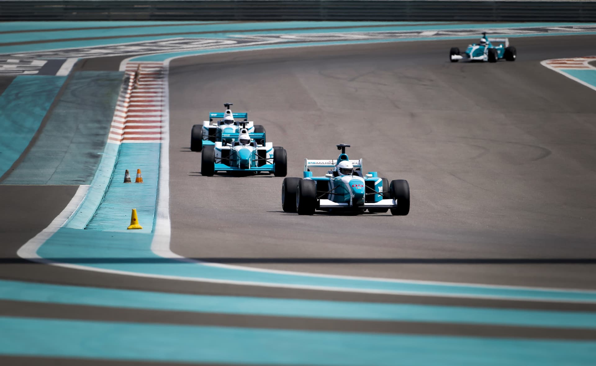 Yas Marina Circuit Formula Yas 3000 Driving Experience - სურათი 2
