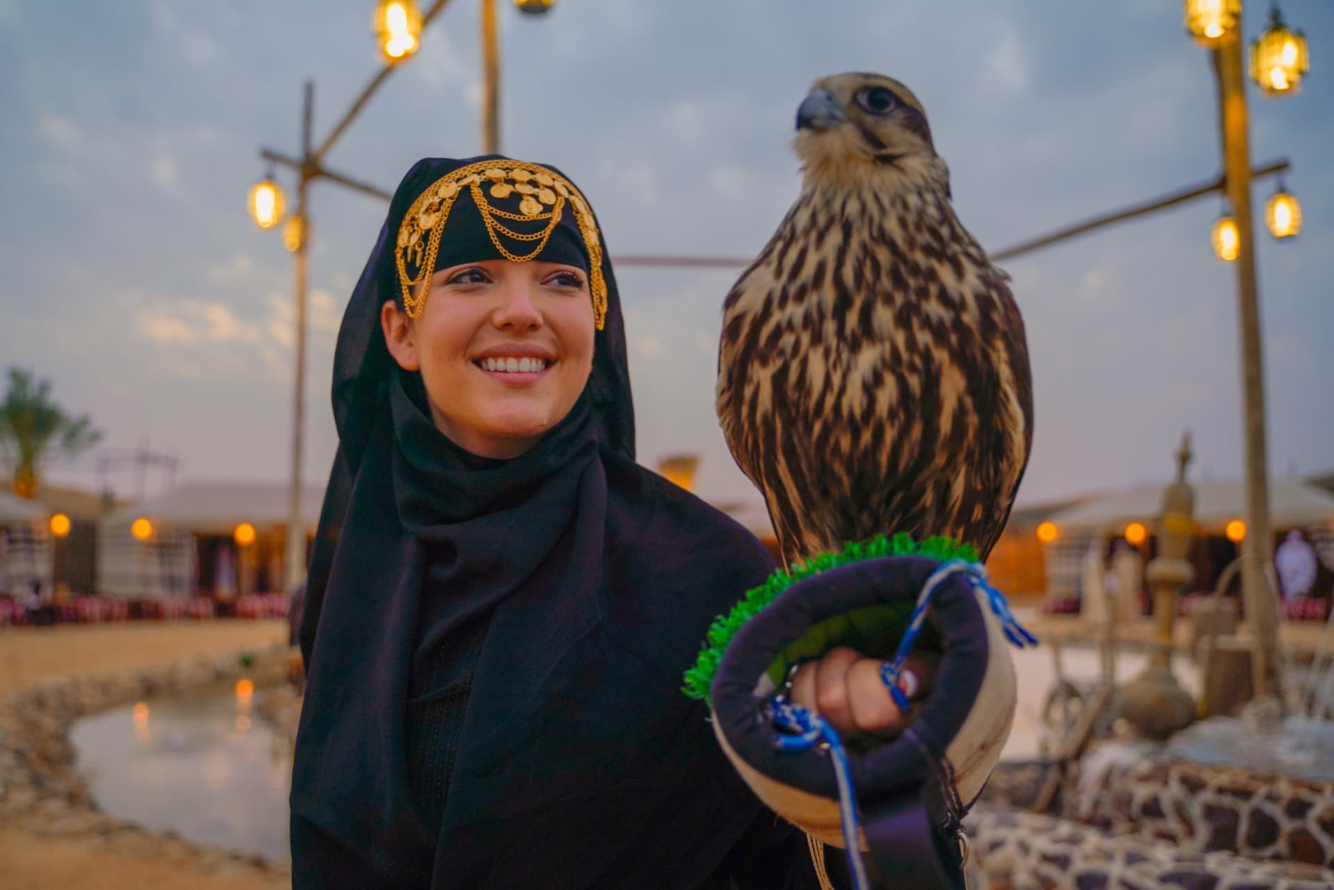 Dubai Red Dunes Desert Safari Tour with Camel Ride and Buffet Dinner at Al Khayma Camp - სურათი 9