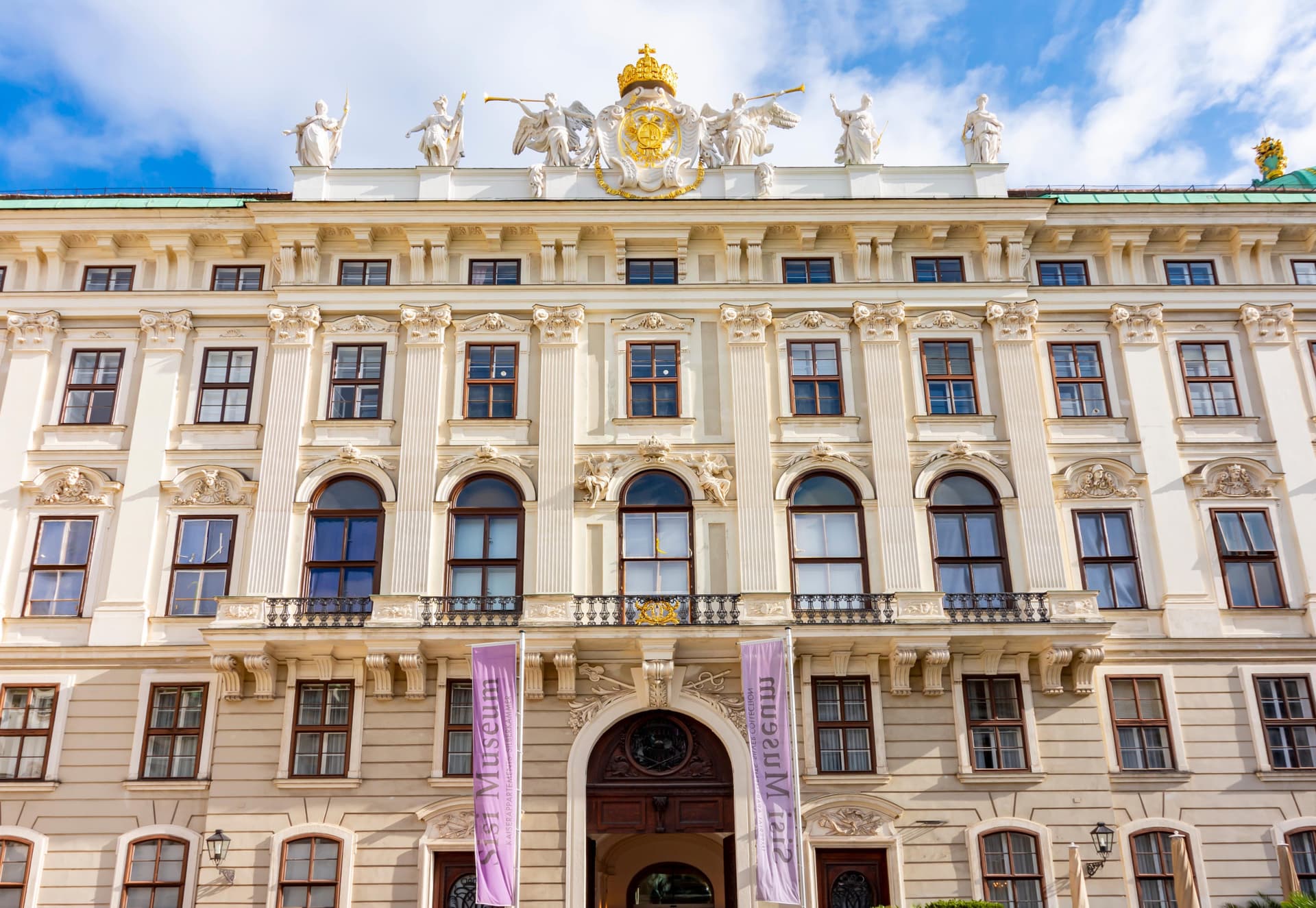 Hofburg Palace, Gardens, and Sisi Museum Skip-the-Line Guided Tour - სურათი 10