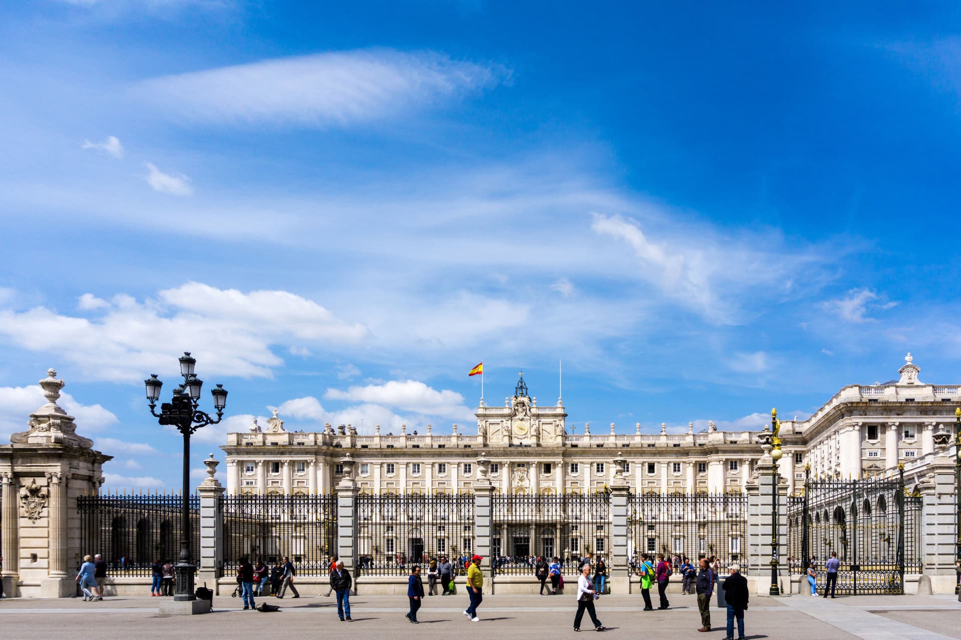 Royal Palace of Madrid Skip-the-Line Guided Tour - სურათი 2