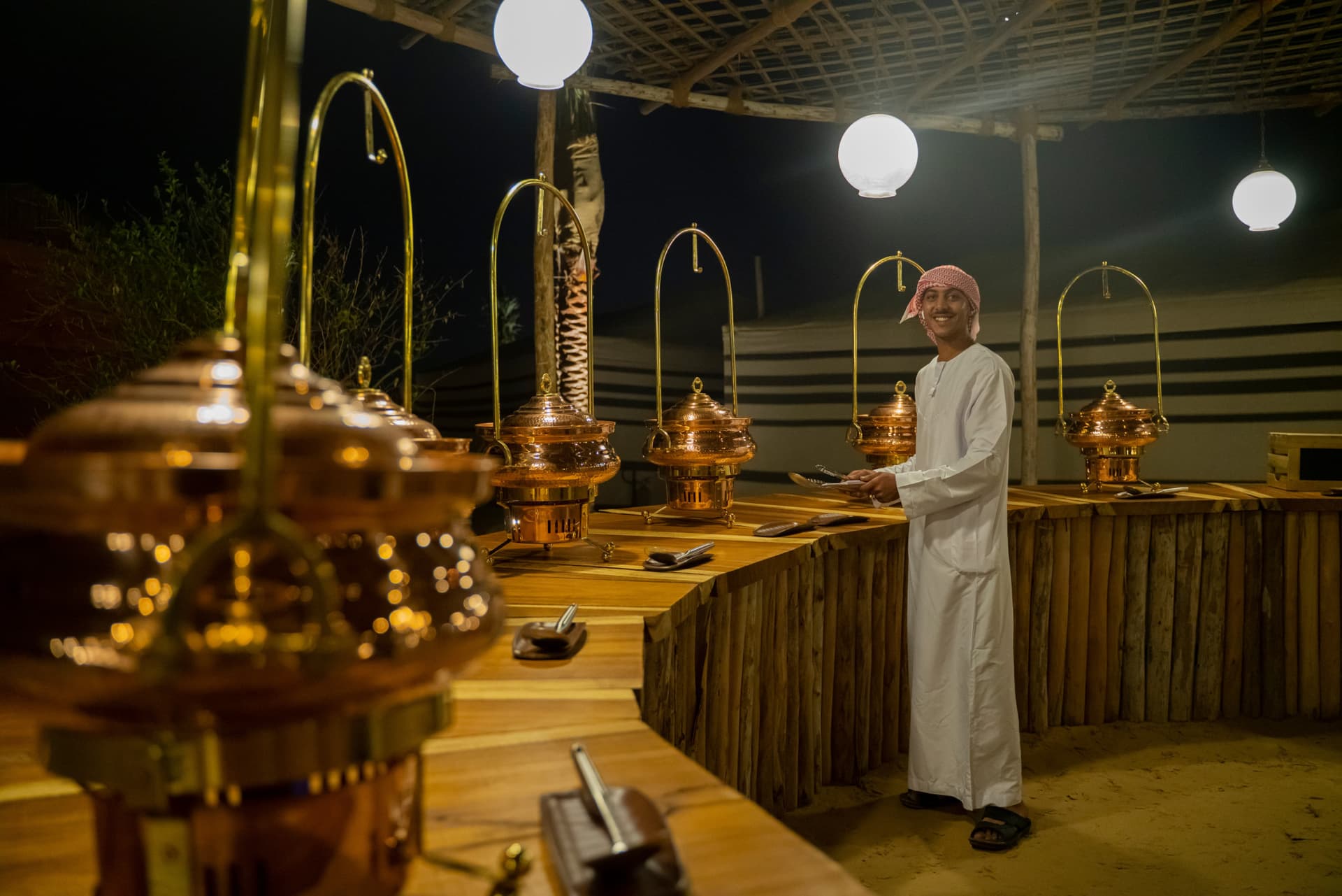 Dubai Red Dunes Desert Safari Tour with Camel Ride and Buffet Dinner at Al Khayma Camp - სურათი 14