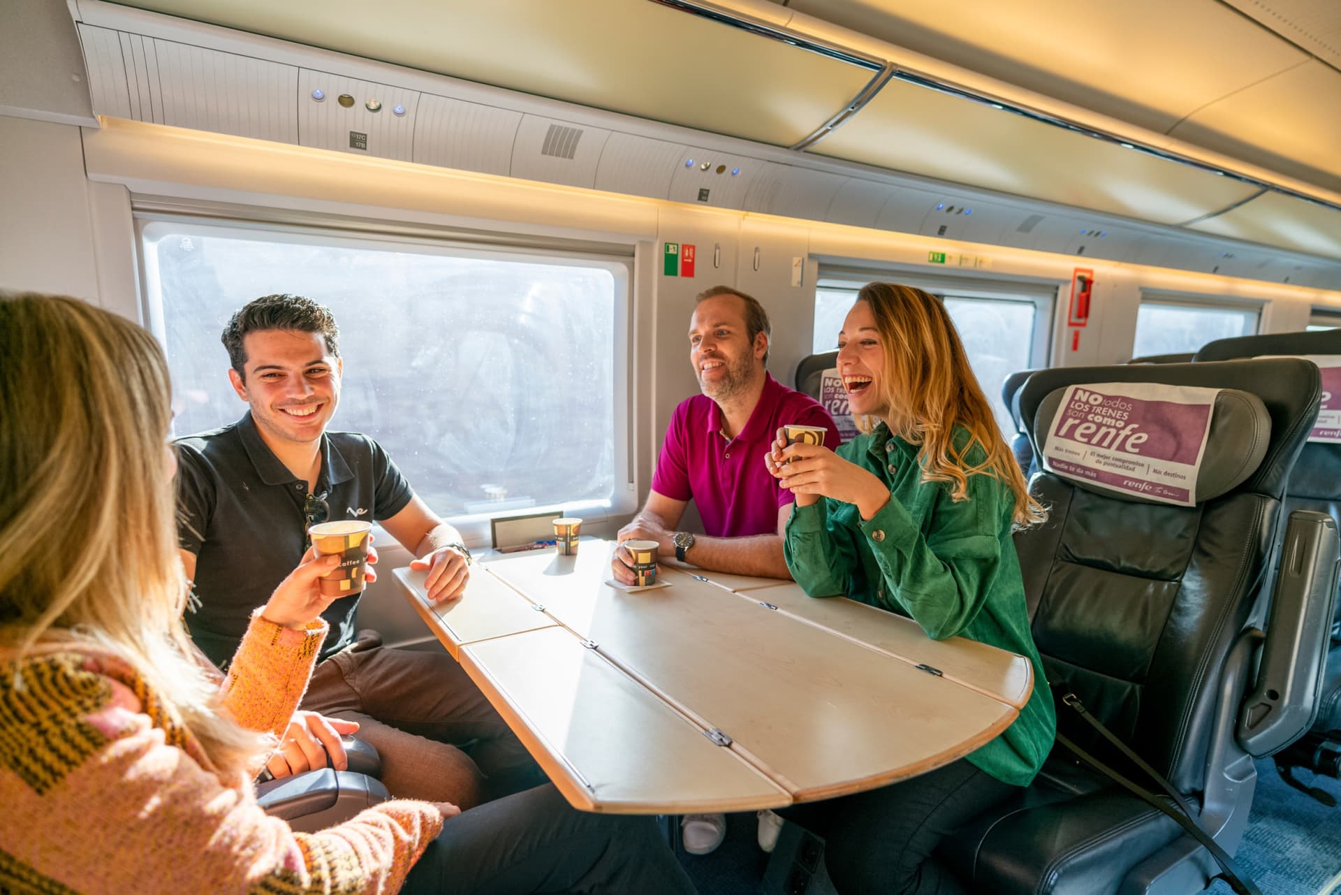 Barcelona Walking Tour with High-Speed Train Transfer from Madrid - სურათი 6