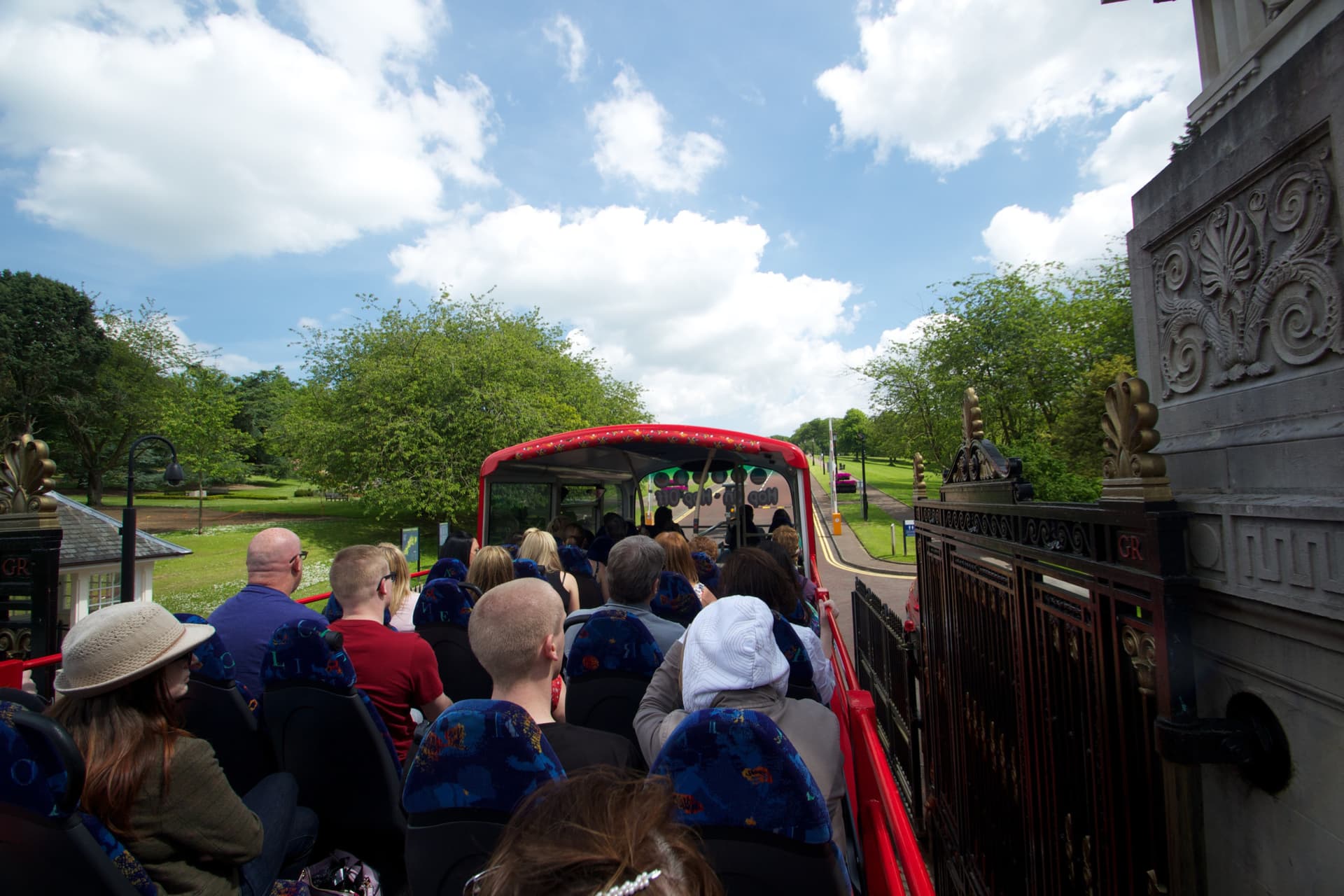 City Sightseeing Belfast Hop-on Hop-off Bus Tour - სურათი 7