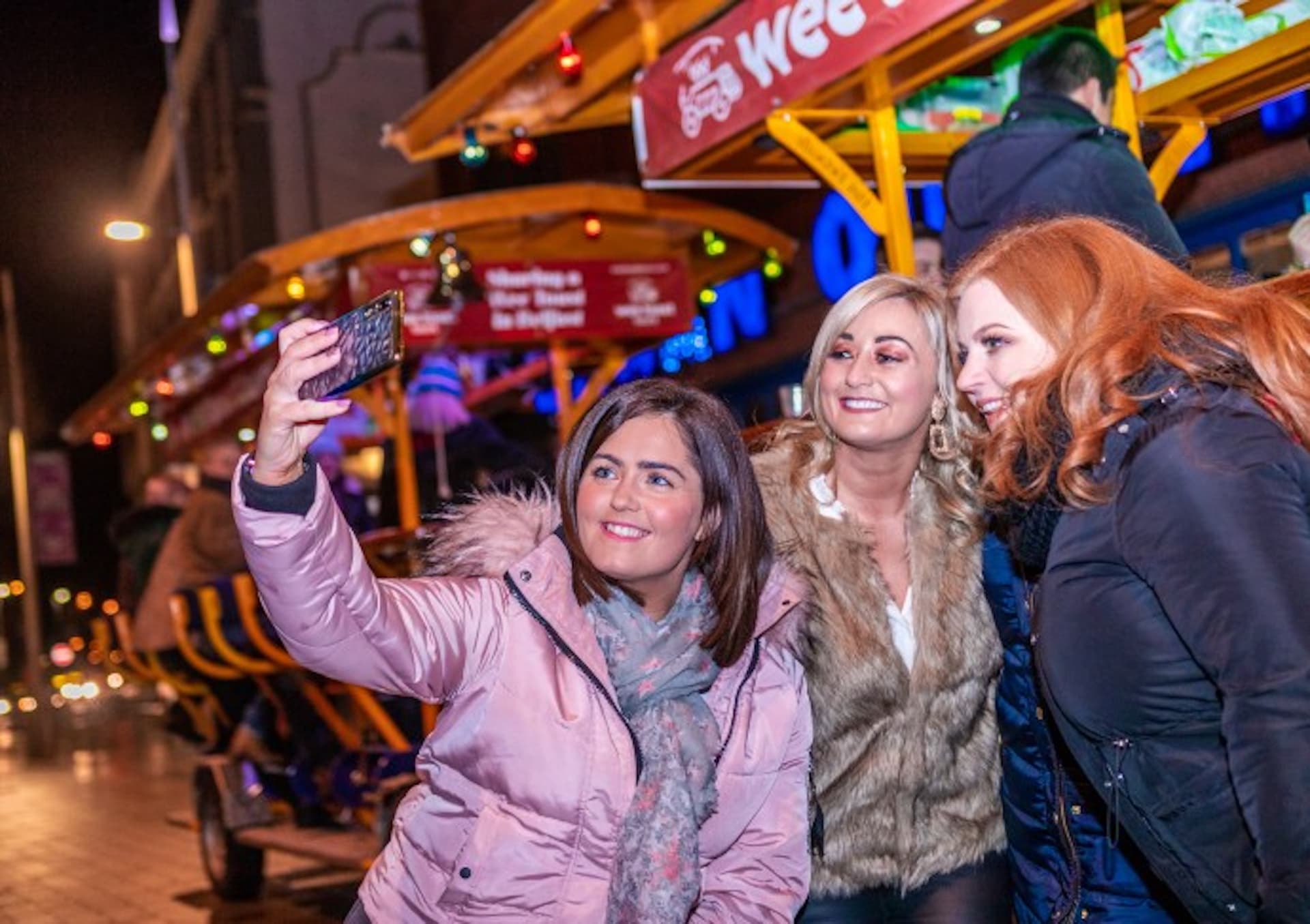 Original Beer and Prosecco London Bike Tour by Wee Toast Tours - სურათი 4