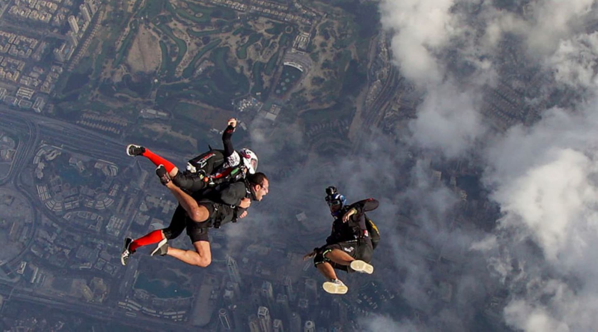 Skydive Dubai Tandem Skydiving Experience - სურათი 3