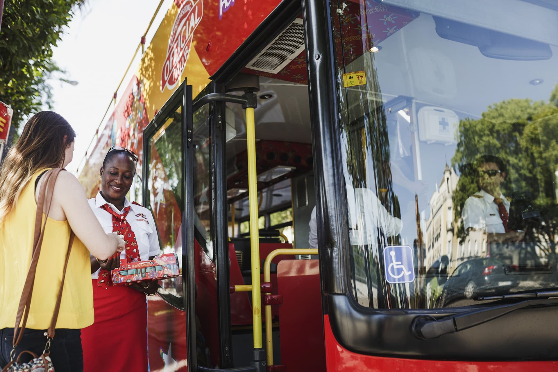 City Sightseeing Benalmadena Hop-on Hop-off Bus Tour - სურათი 4