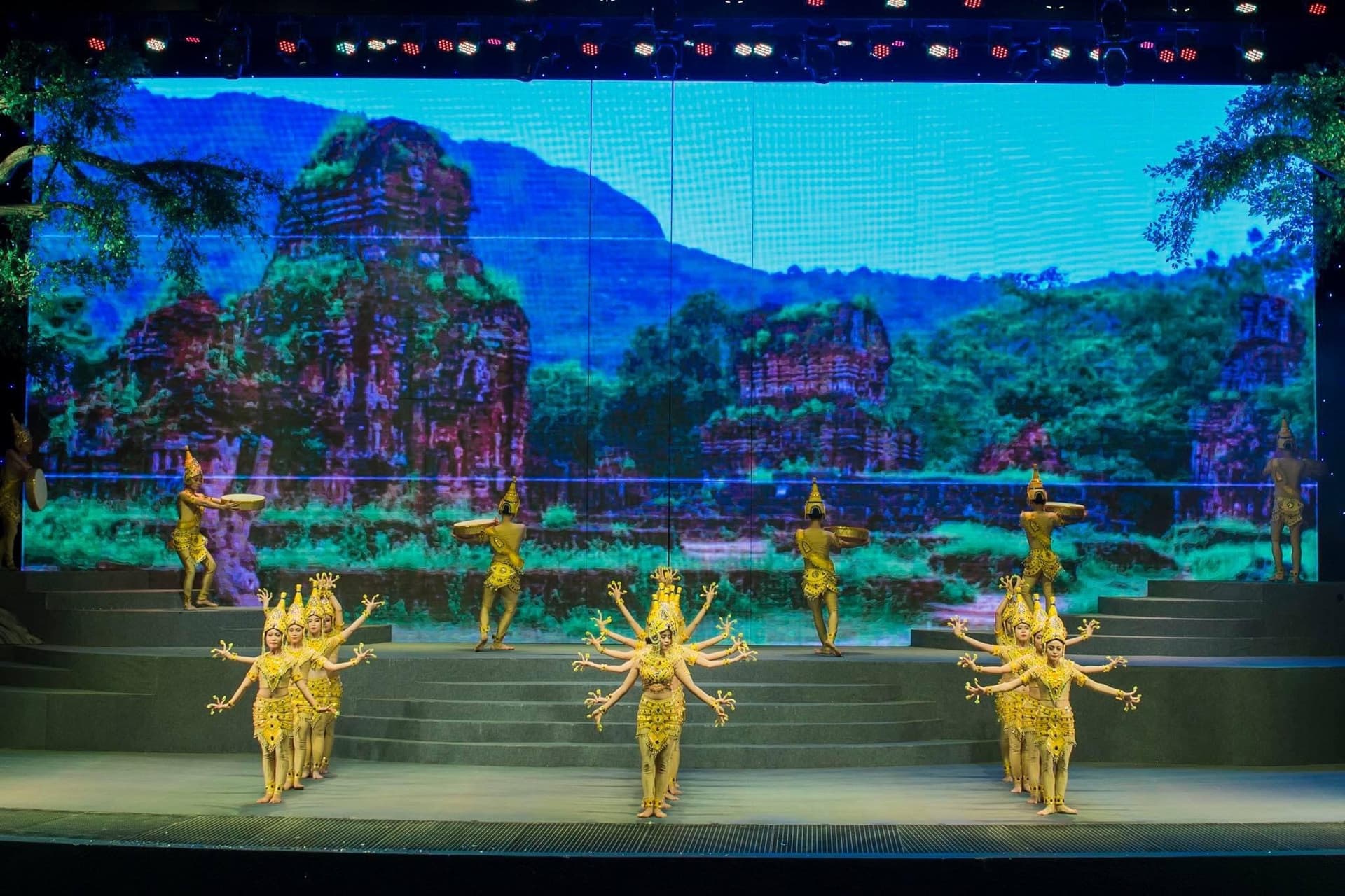 Charming Danang Show Ticket - სურათი 8