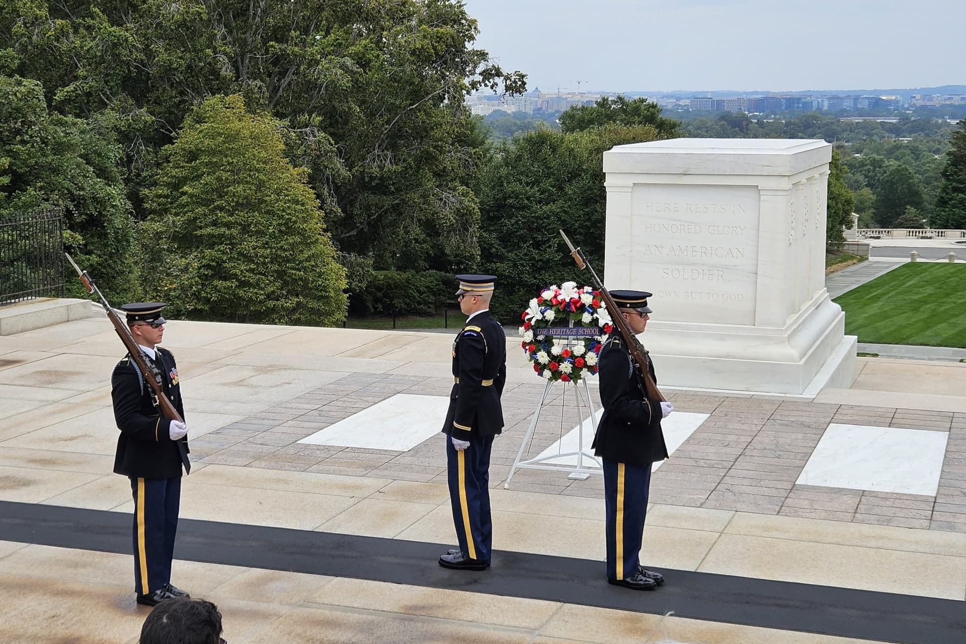 Arlington Cemetery Guided Tour with Changing of the Guard - სურათი 4