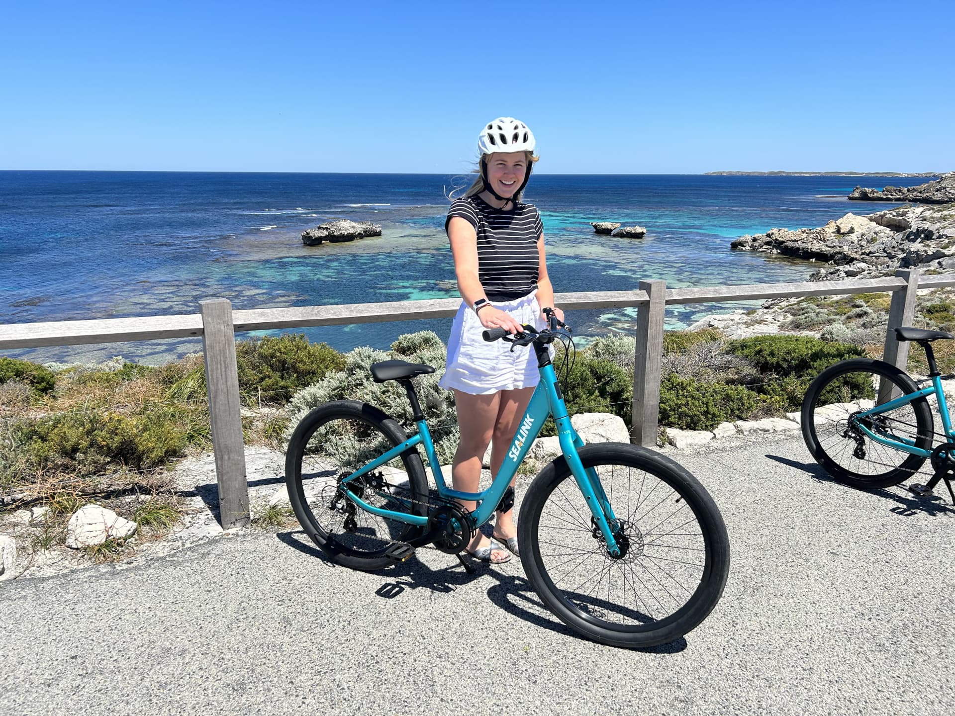 Round Trip SeaLink Ferry Transfer to Rottnest Island with Bike Hire - სურათი 6
