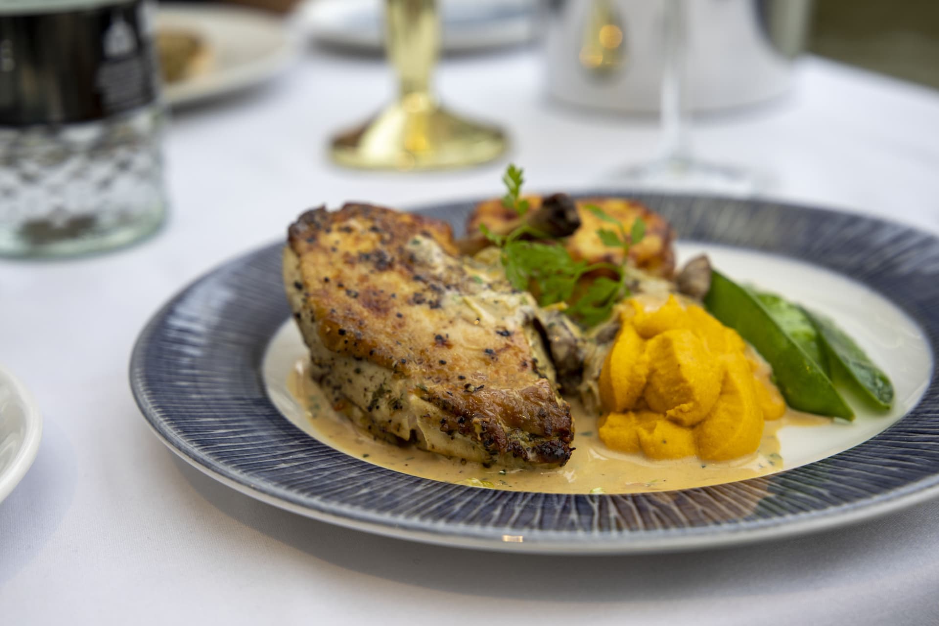 London Dinner Cruise on the River Thames by City Cruises - სურათი 8