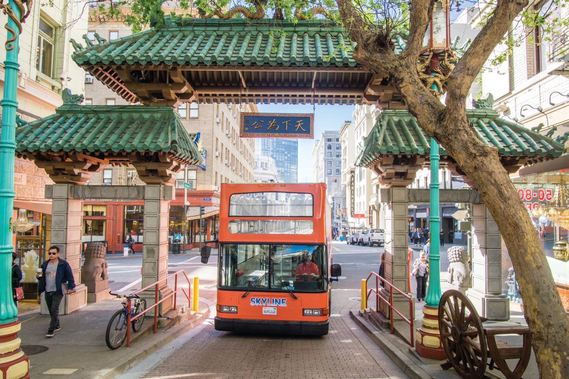 Alcatraz Island Ticket with 2-Day Hop-On Hop-Off & Night Bus Tour - სურათი 6