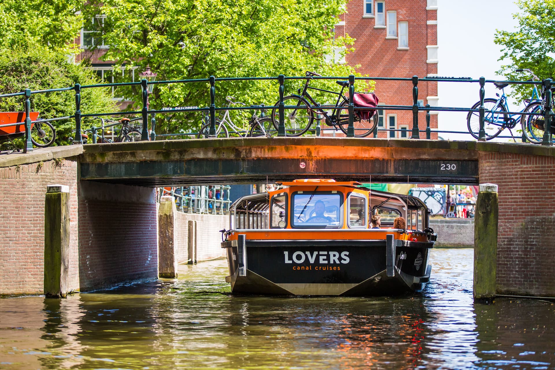 Amsterdam Semi-Open Boat Canal Cruise Ticket - მთავარი სურათი