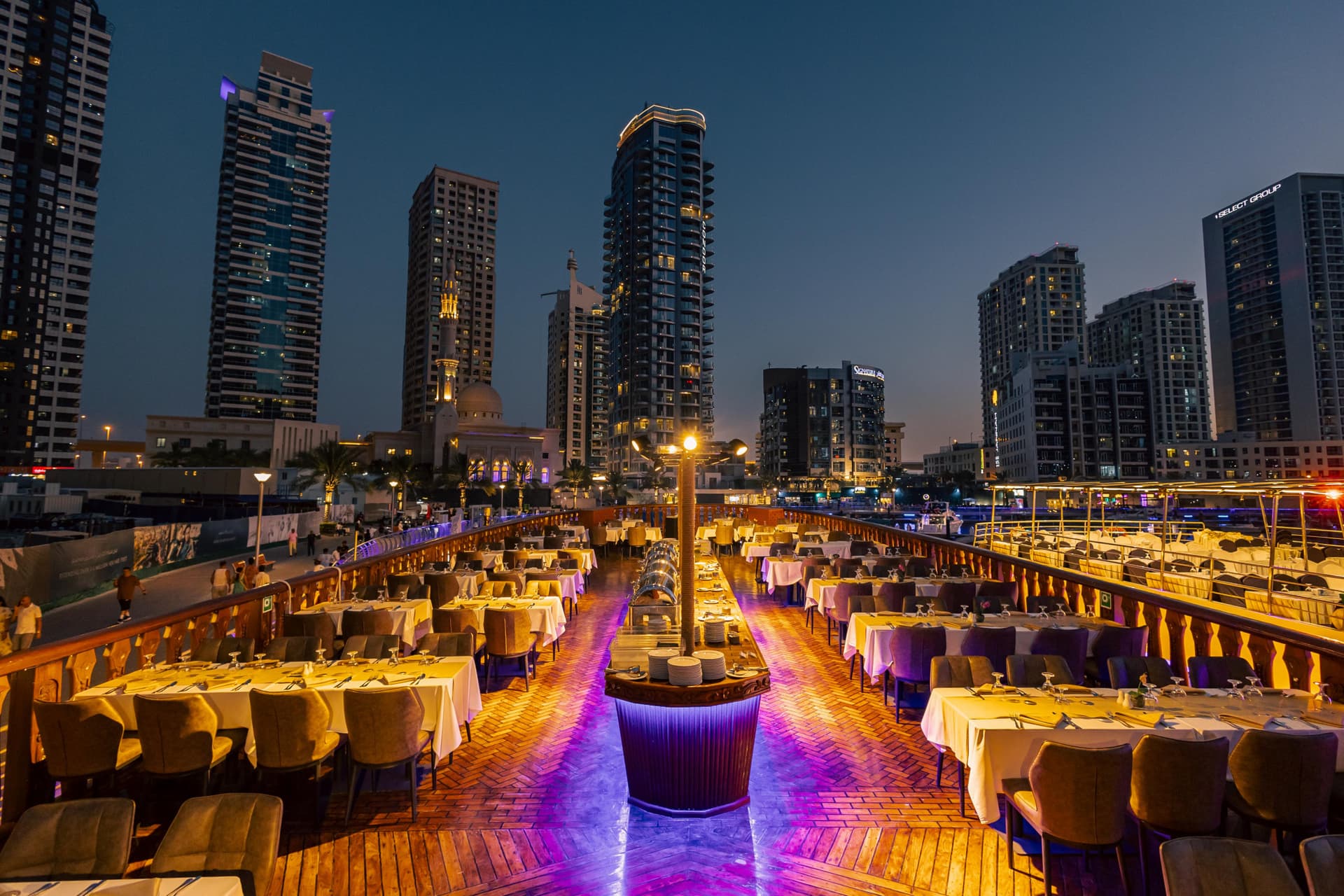 Alexandra Dhow Dinner Cruise in Dubai Marina - სურათი 2