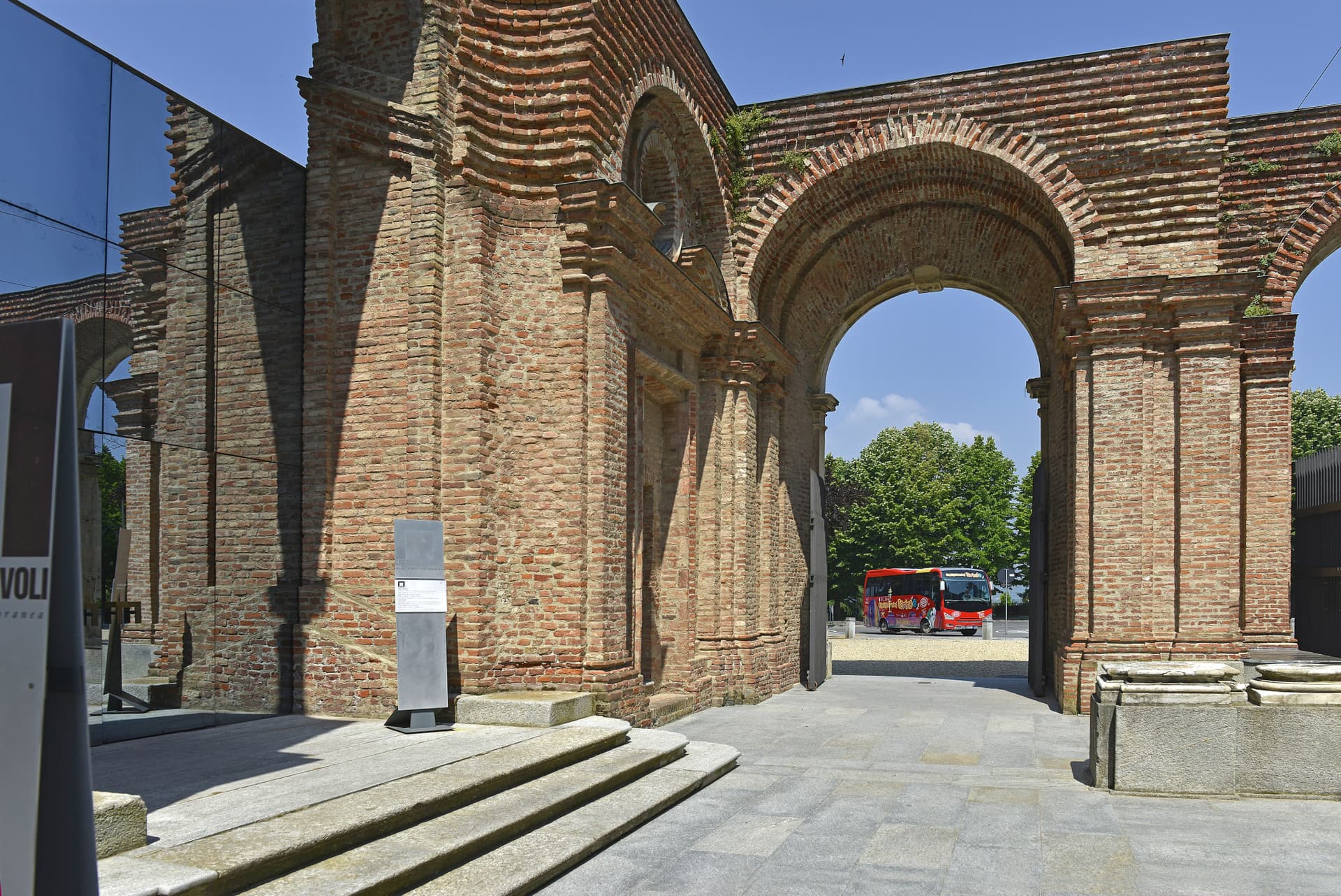 City Sightseeing Turin Hop-on Hop-off Bus Tour - სურათი 10