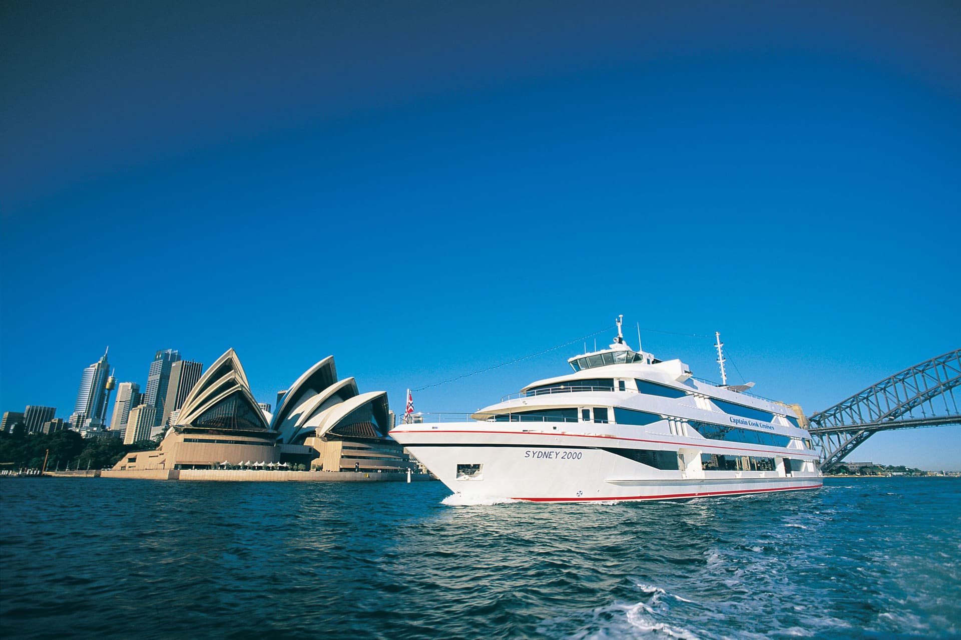 Sydney Harbour High Tea Cruise aboard Captain Cook Cruises - სურათი 6