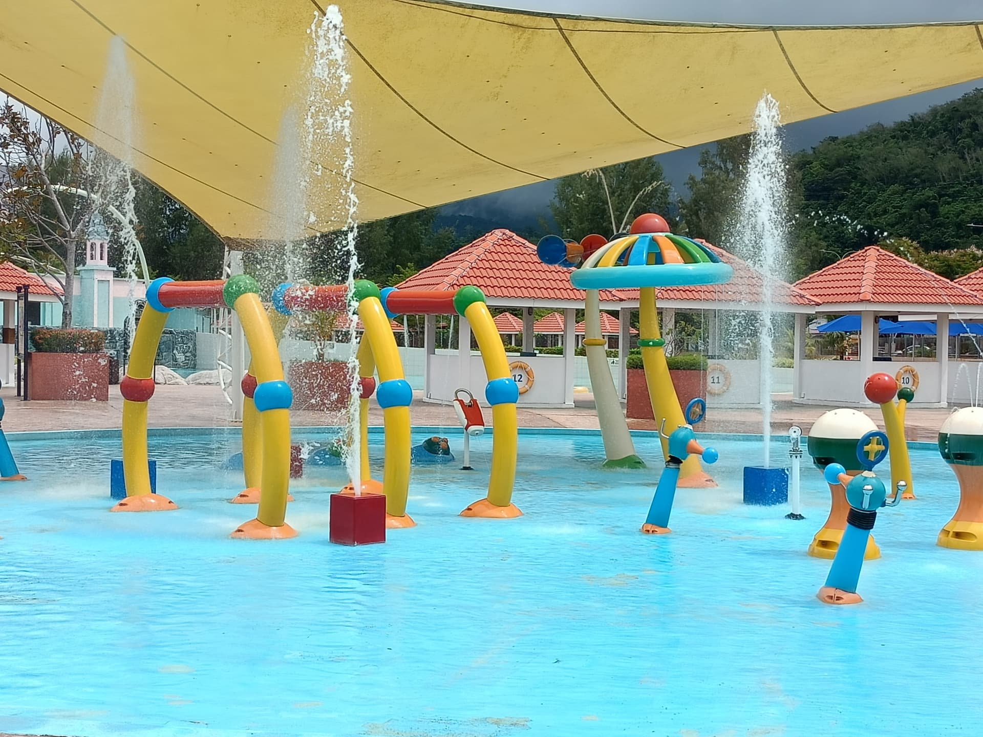 Splash Out Langkawi Waterpark - სურათი 5