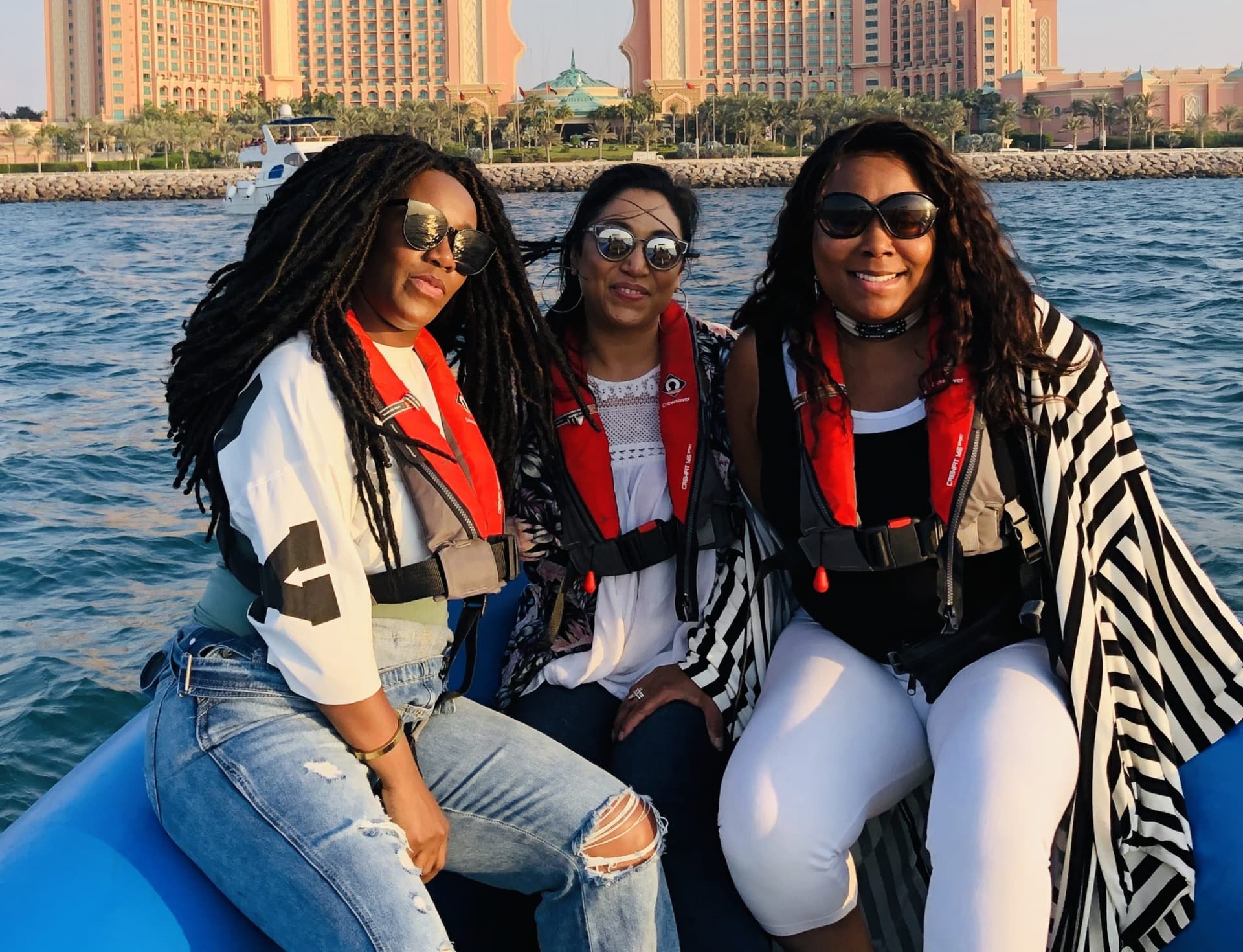 Sightseeing Speedboat Tour: Burj Al Arab, Jumeirah, and Atlantis - სურათი 4