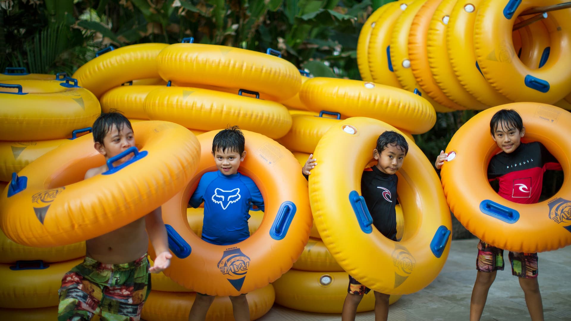COMBO: Waterbom Bali + Mason Elephant Park Bali Tickets - სურათი 2