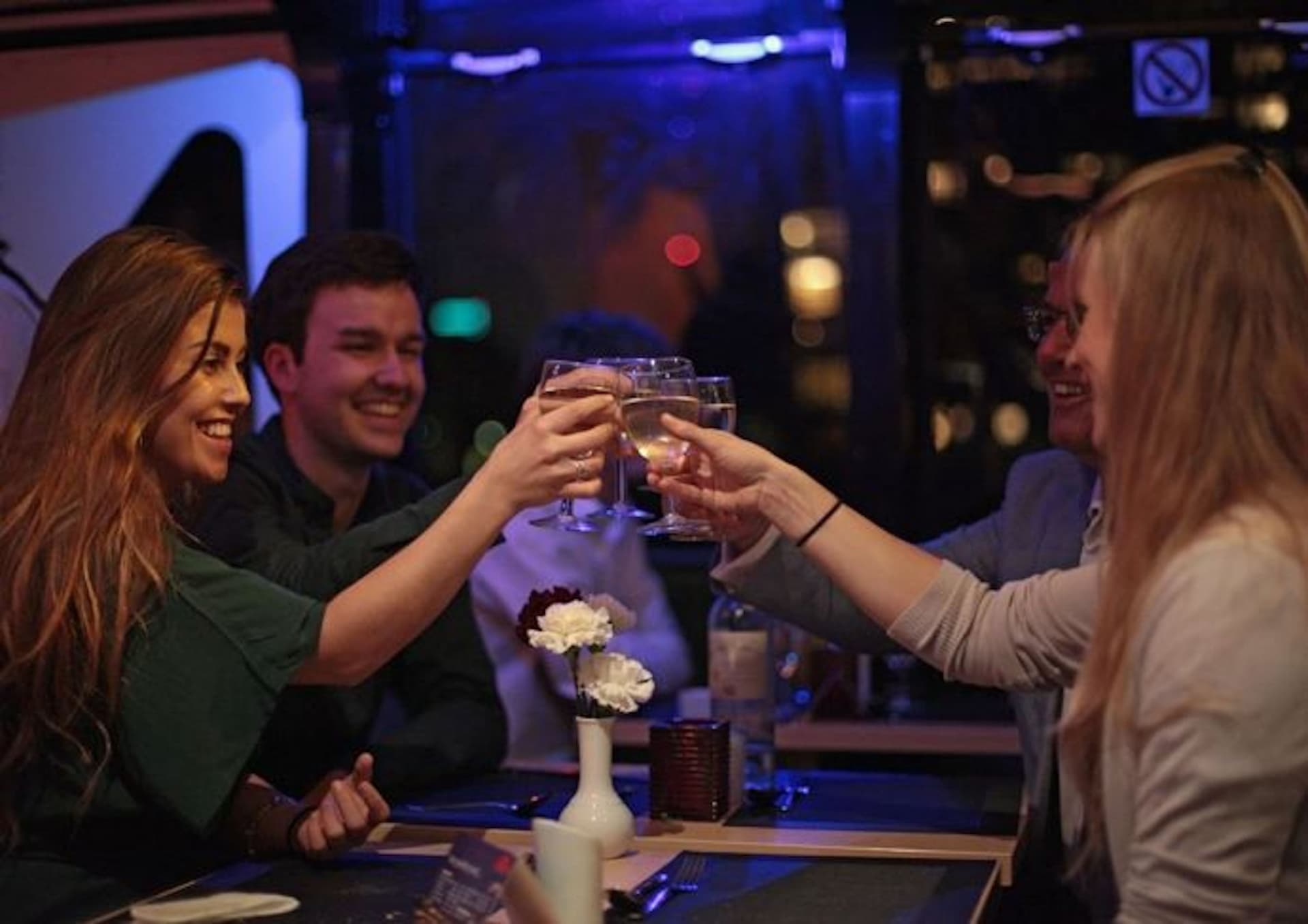 London Dinner Cruise on the River Thames by City Cruises - სურათი 6