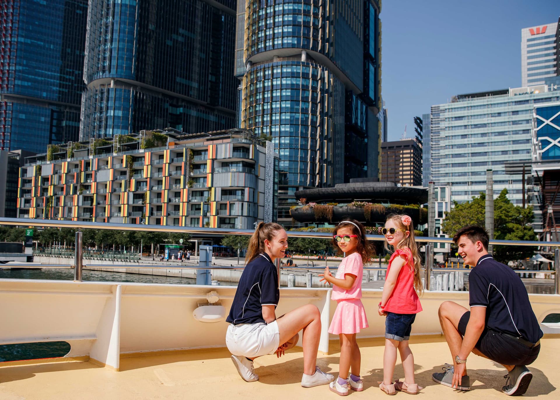 Sydney Harbour Long Lunch Cruise aboard Captain Cook Cruises - სურათი 12