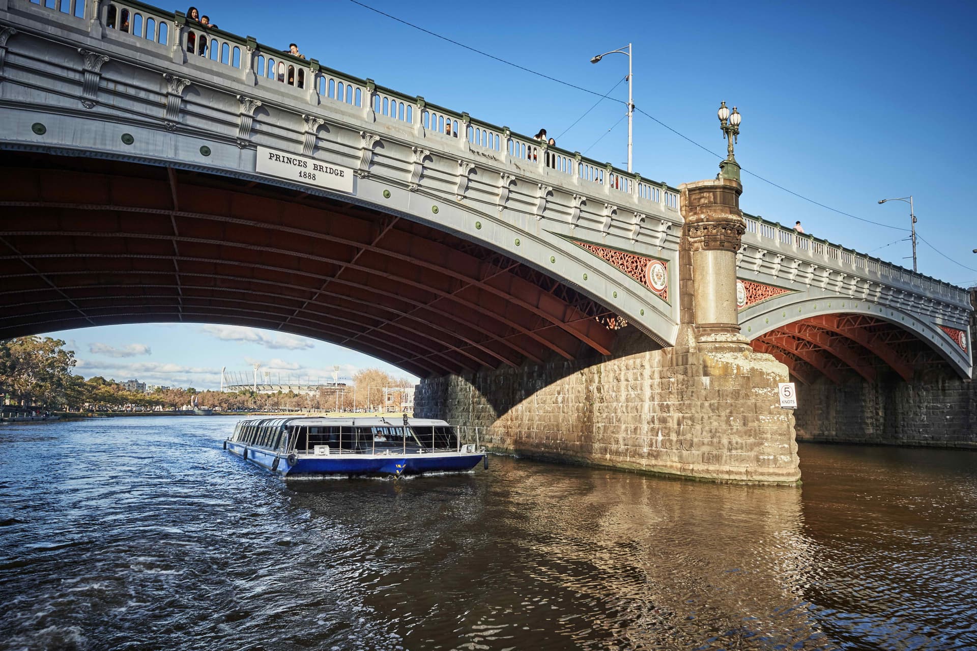Melbourne Sightseeing Cruise on the Yarra River - სურათი 8
