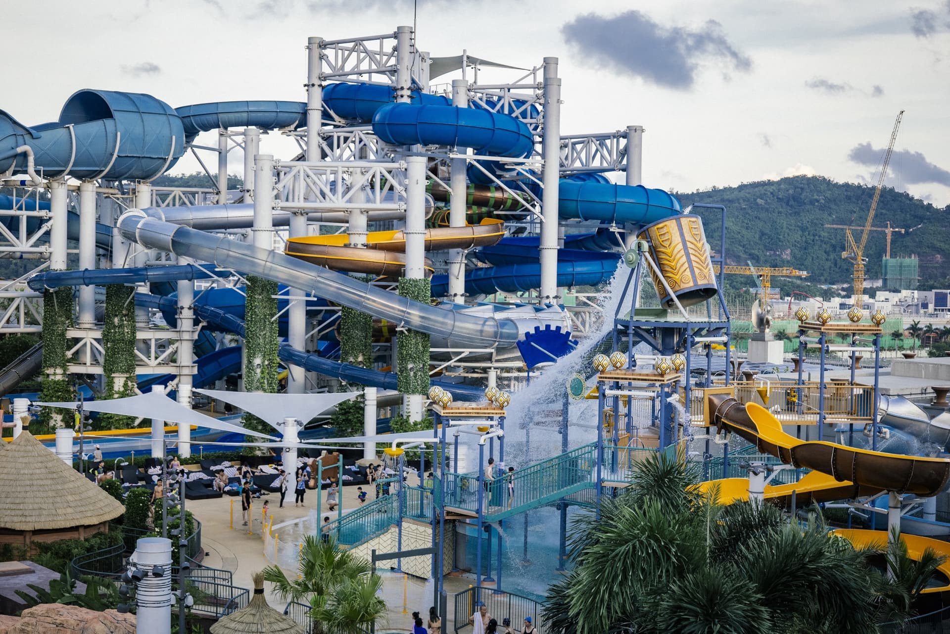 Studio City Water Park - სურათი 43