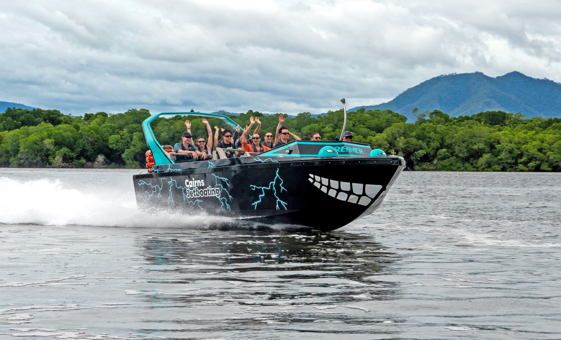 Cairns Jet Boating - მთავარი სურათი