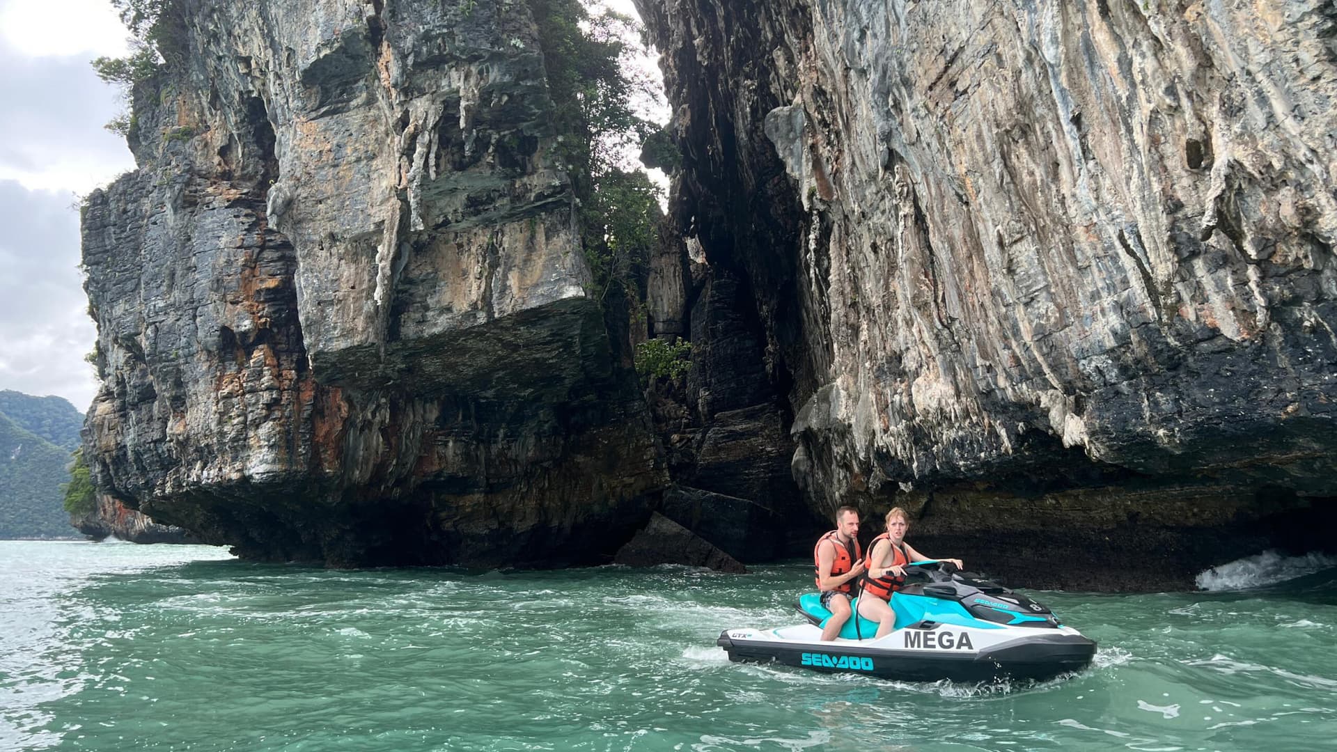 Langkawi Dayang Bunting Island Tour by Jet Ski with Mega Water Sports - სურათი 10