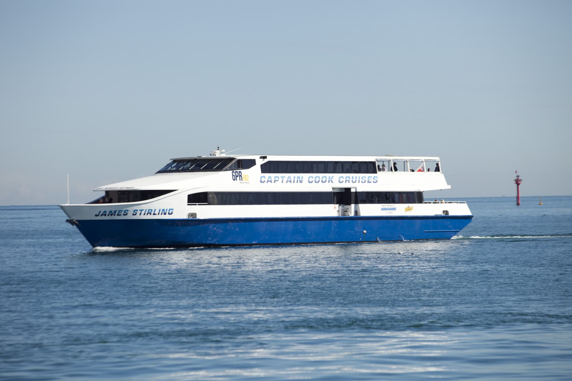 Captain Cook Cruises - Swan River Lunch Cruise - სურათი 3