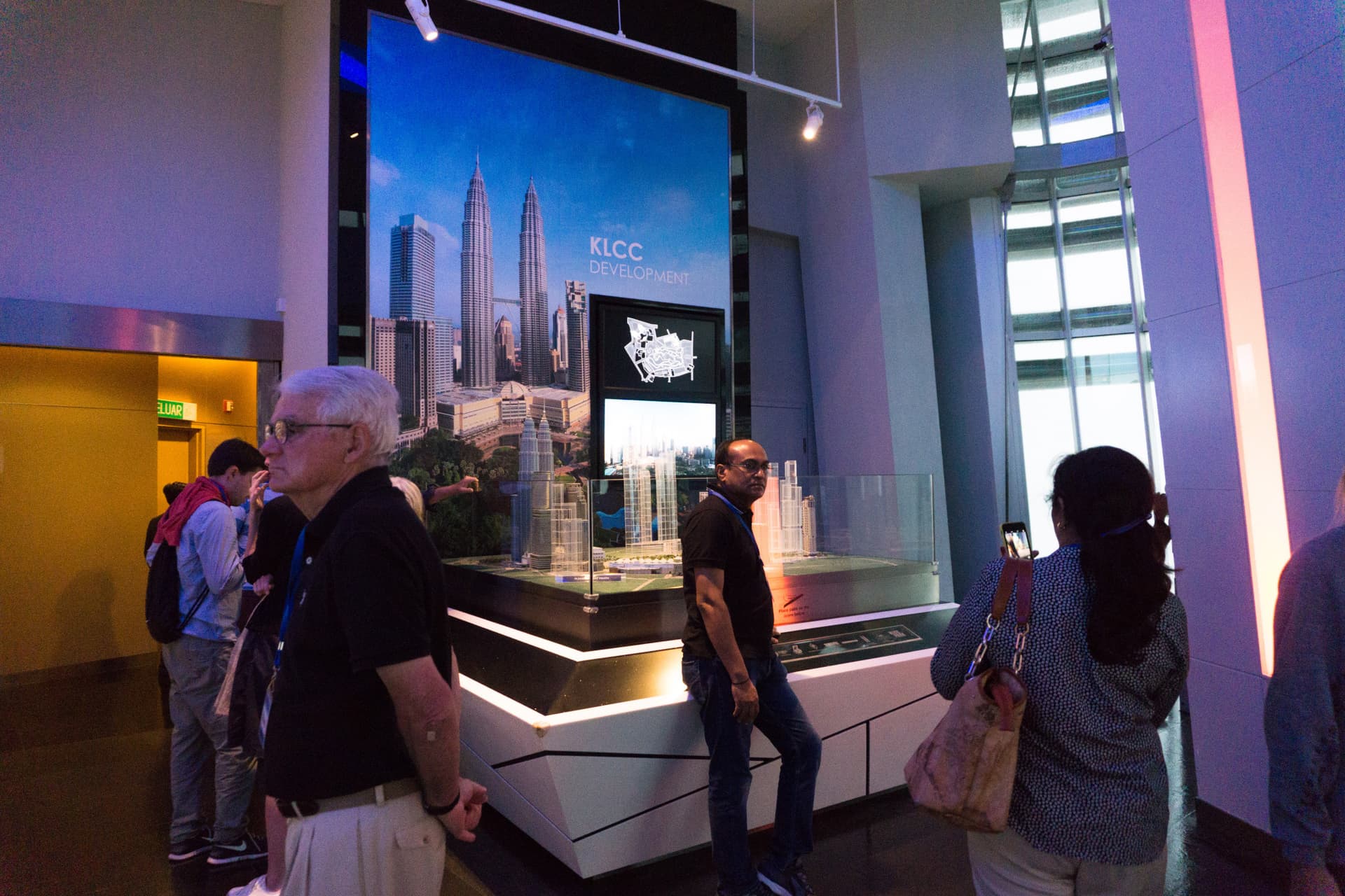 PETRONAS Twin Towers Ticket - სურათი 12