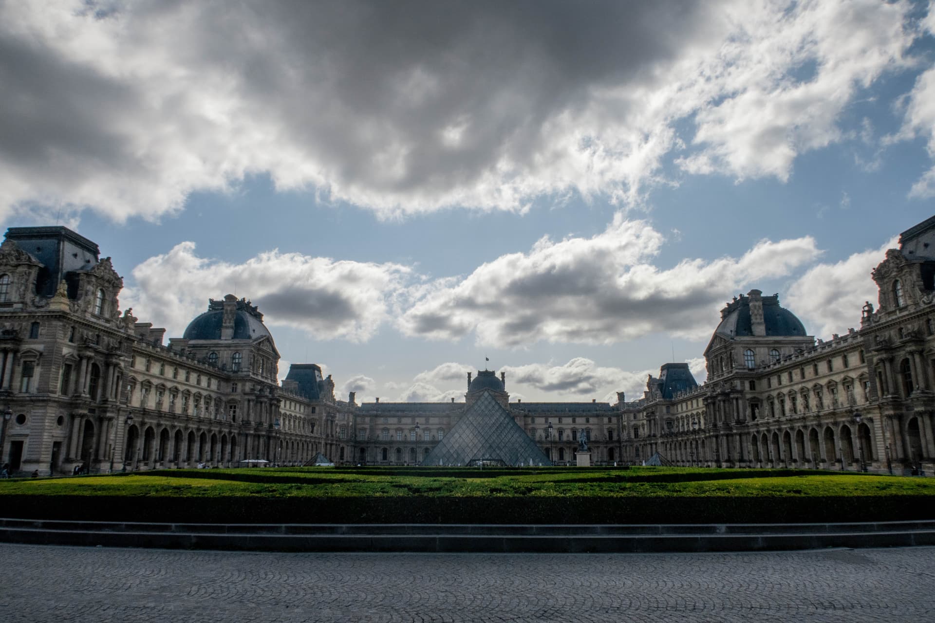 Louvre Museum Ticket - სურათი 17