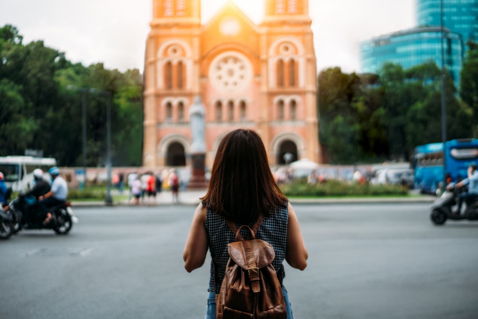 Professional Photo Shoot in Ho Chi Minh City - სურათი 5