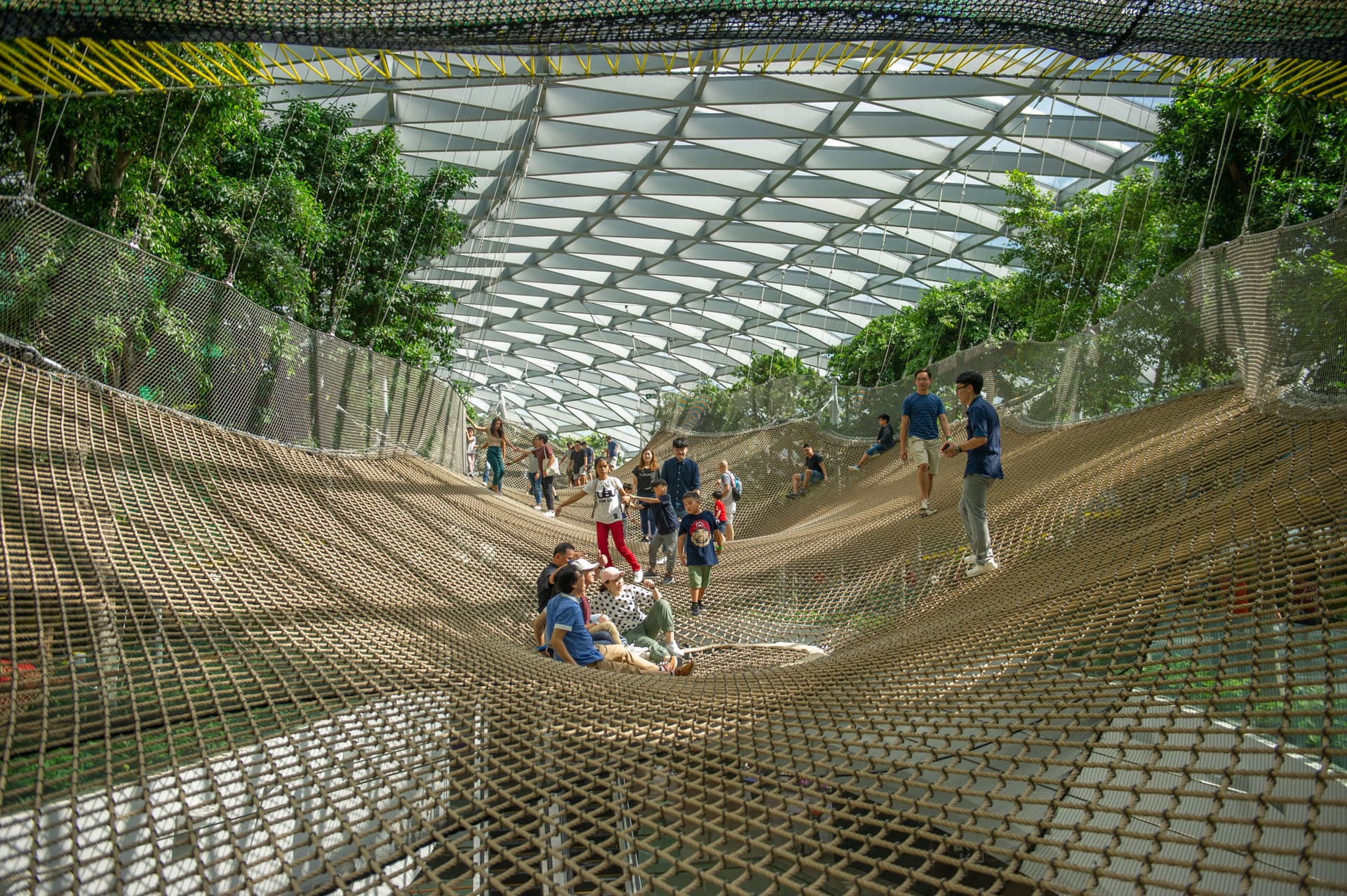 Jewel Changi Airport Attractions - სურათი 4