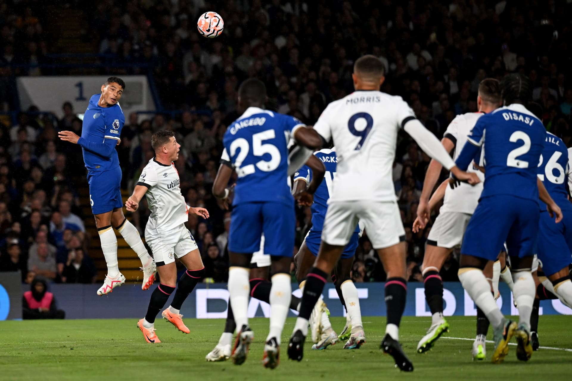 Premier League Football - Chelsea FC Match Ticket at Stamford Bridge Stadium - სურათი 2