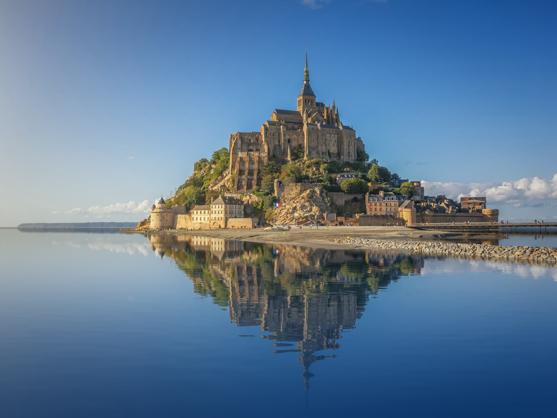 Mont Saint Michel Tour from Paris - სურათი 3