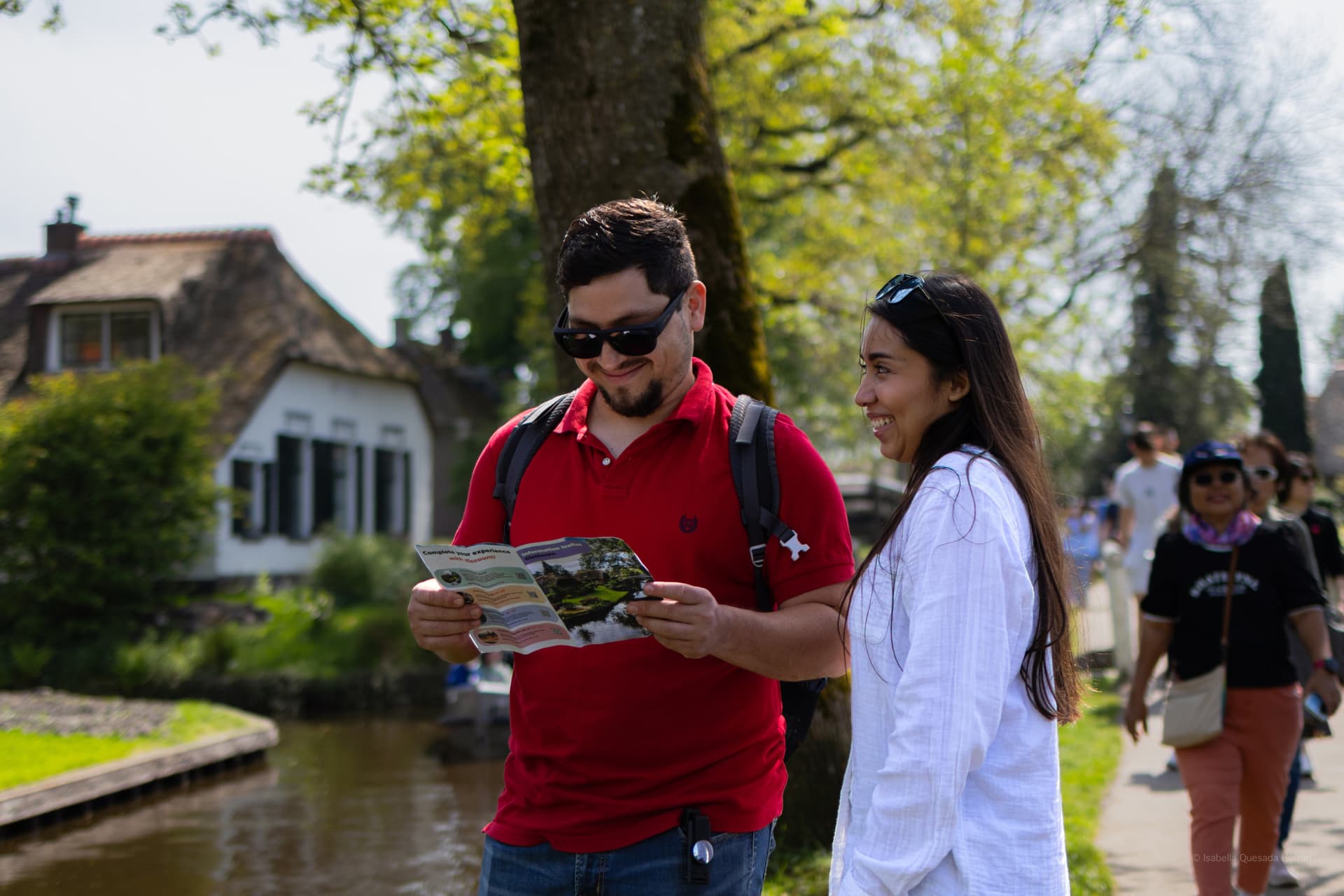 Giethoorn Full-Day Tour from Amsterdam with Canal Cruise and Self-Guided Walking Tour - სურათი 3