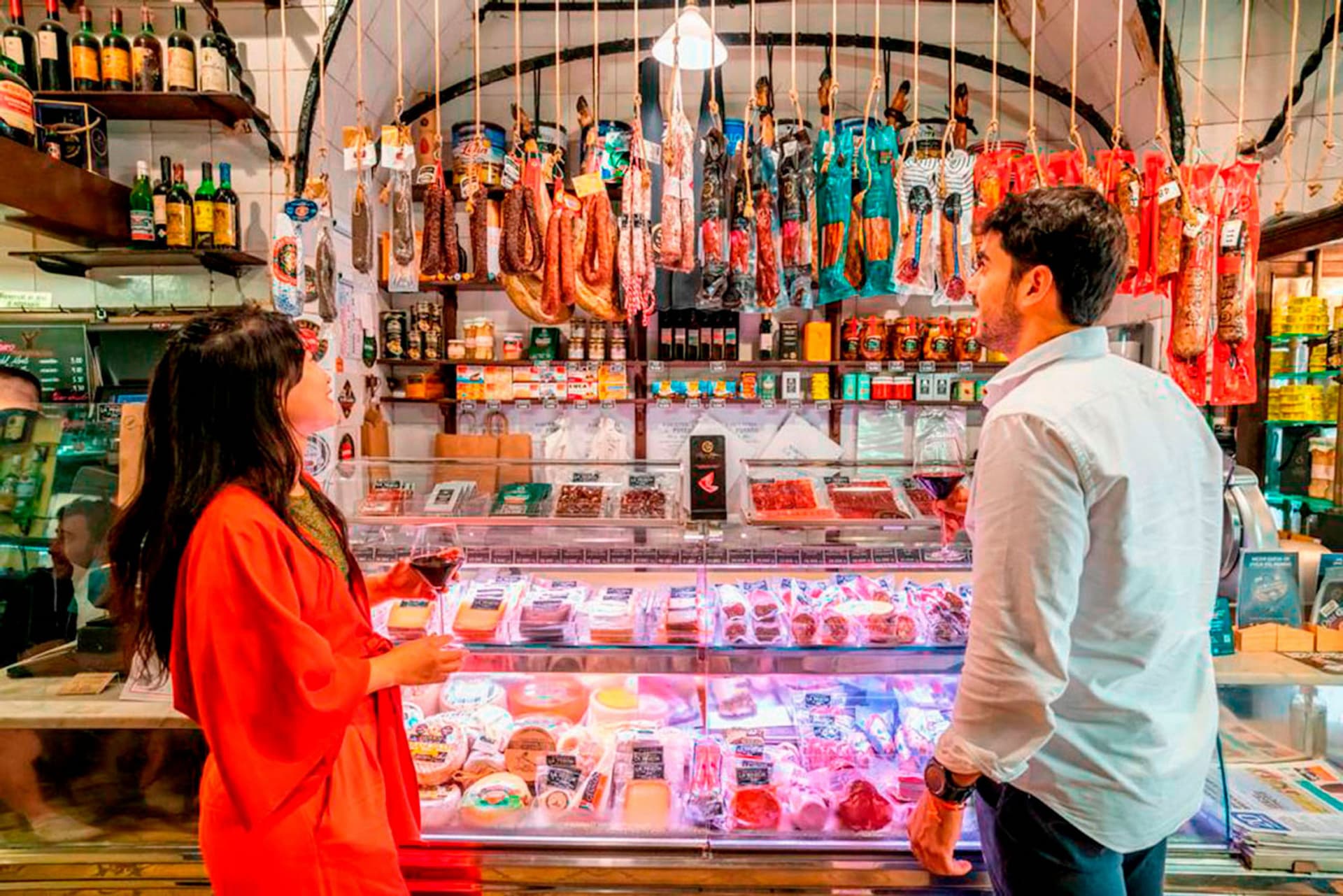 Barcelona Old Town Walking Tour with Flamenco Show and Tapas Dinner - სურათი 7