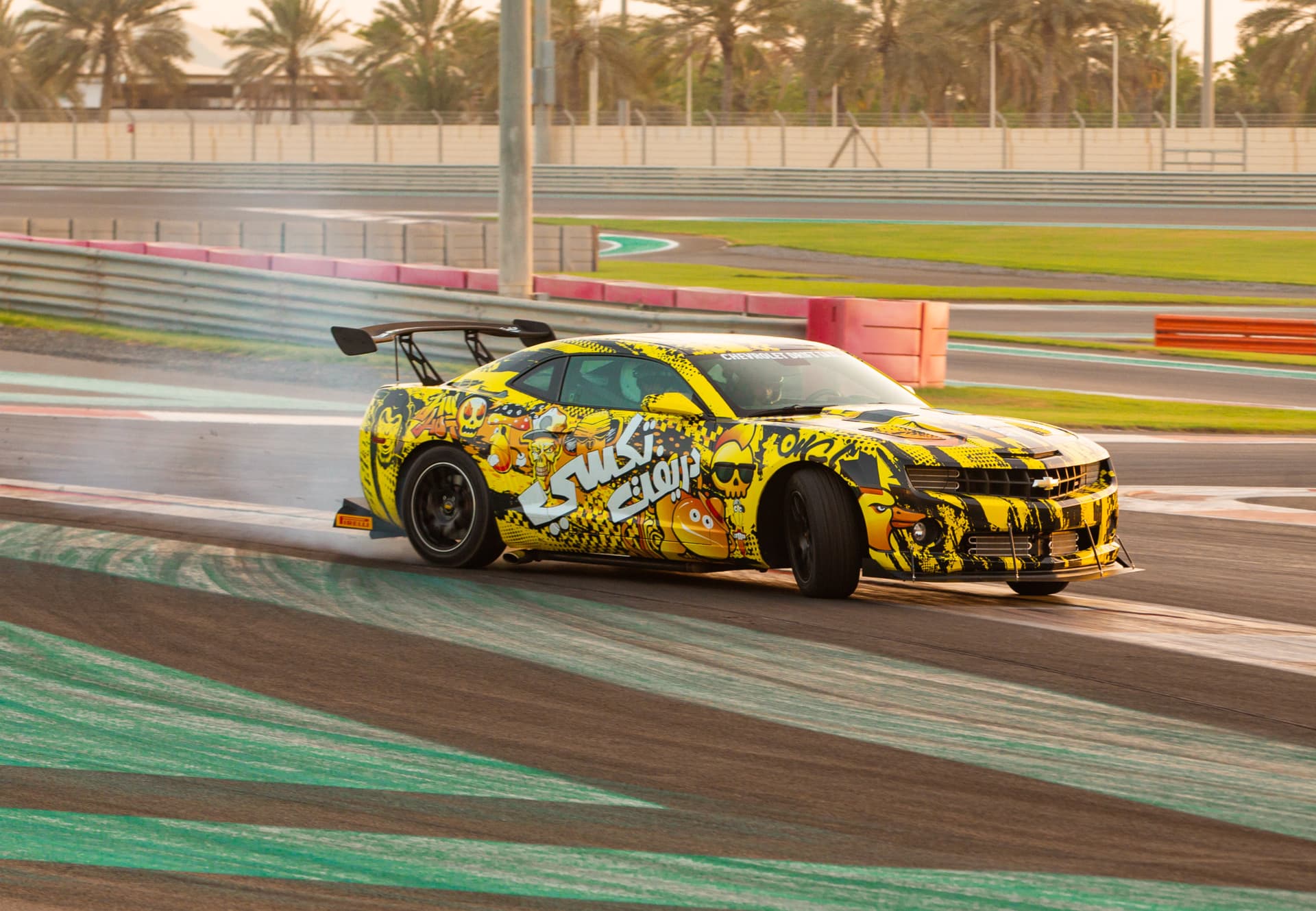 Yas Marina Circuit Chevrolet Drift Taxi Passenger Experience - მთავარი სურათი