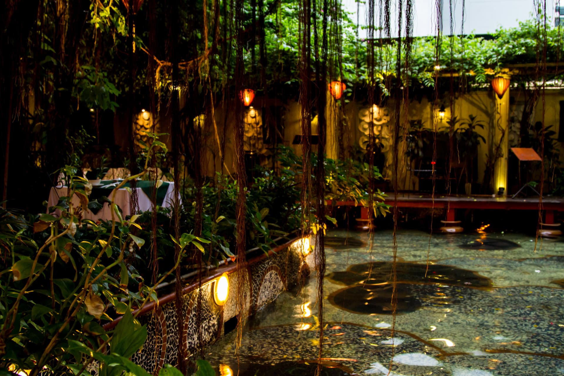 Traditional Vietnamese Water Puppet Show with Dinner in Ho Chi Minh - სურათი 20
