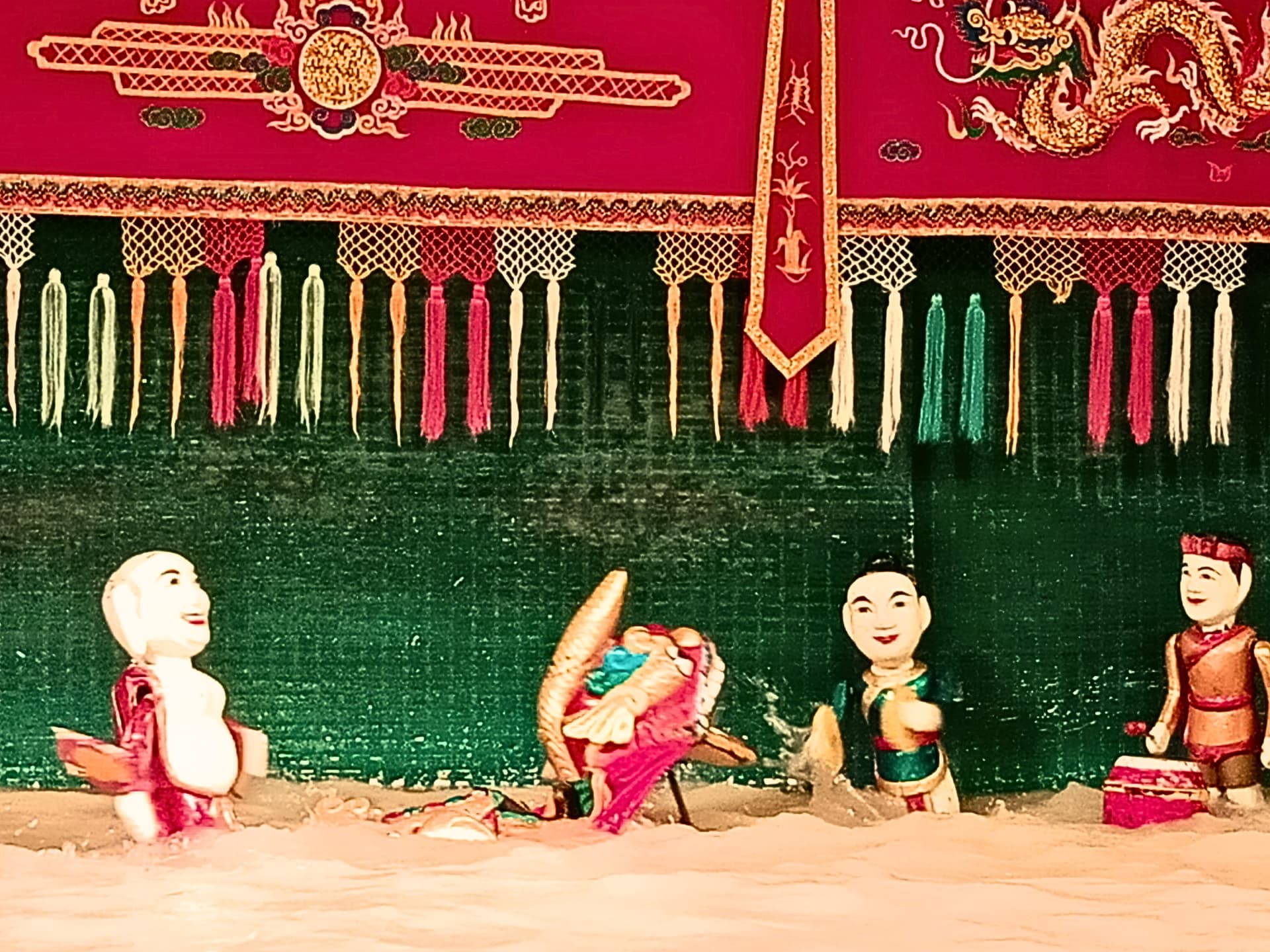 Golden Dragon Water Puppet Show - სურათი 8