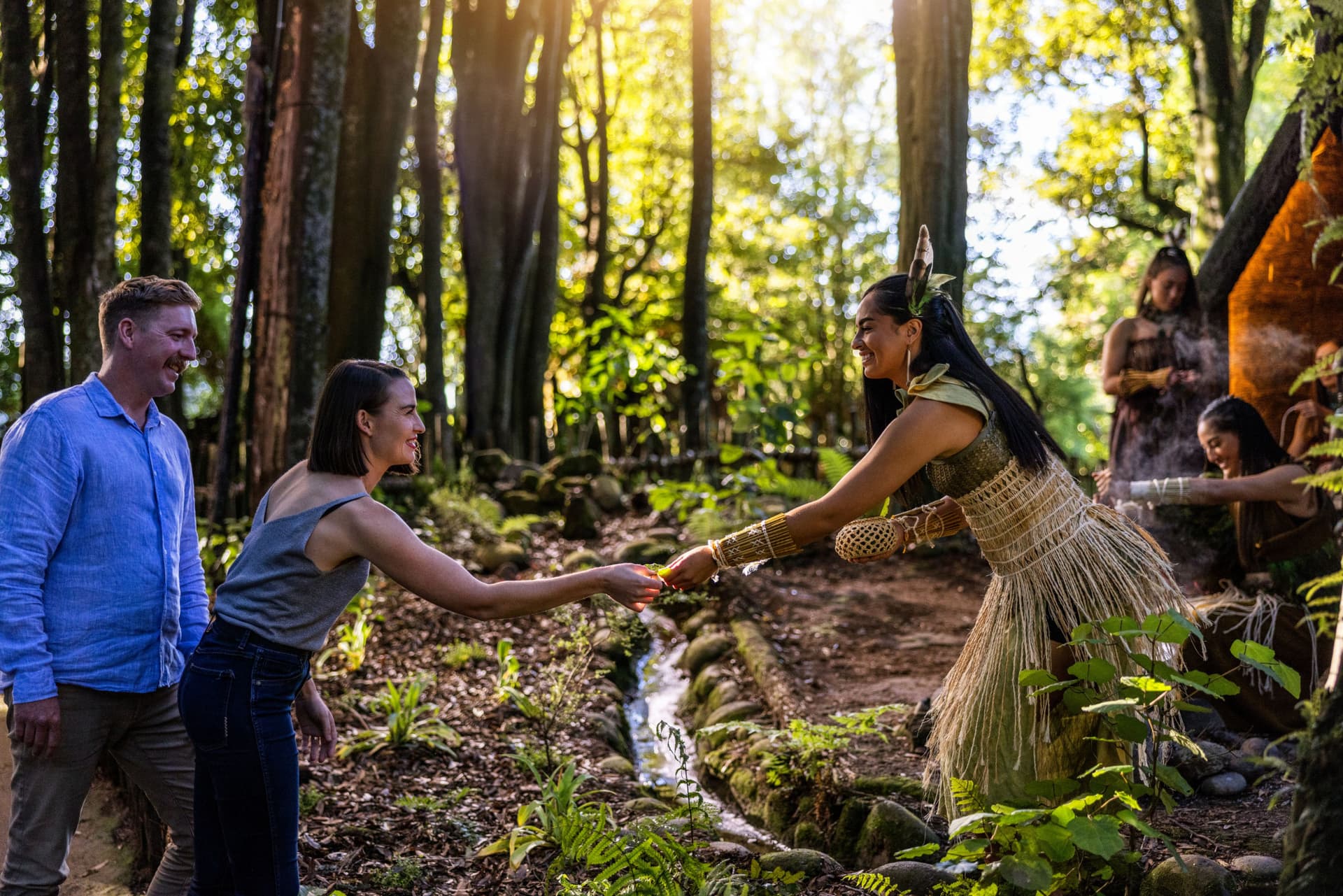 Maori Cultural Experience at Te Pa Tu Village - სურათი 6