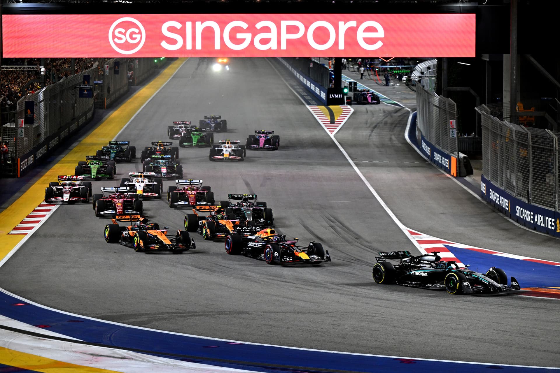 Formula 1 Singapore Airlines Singapore Grand Prix 2026 (9 - 11 October) - მთავარი სურათი