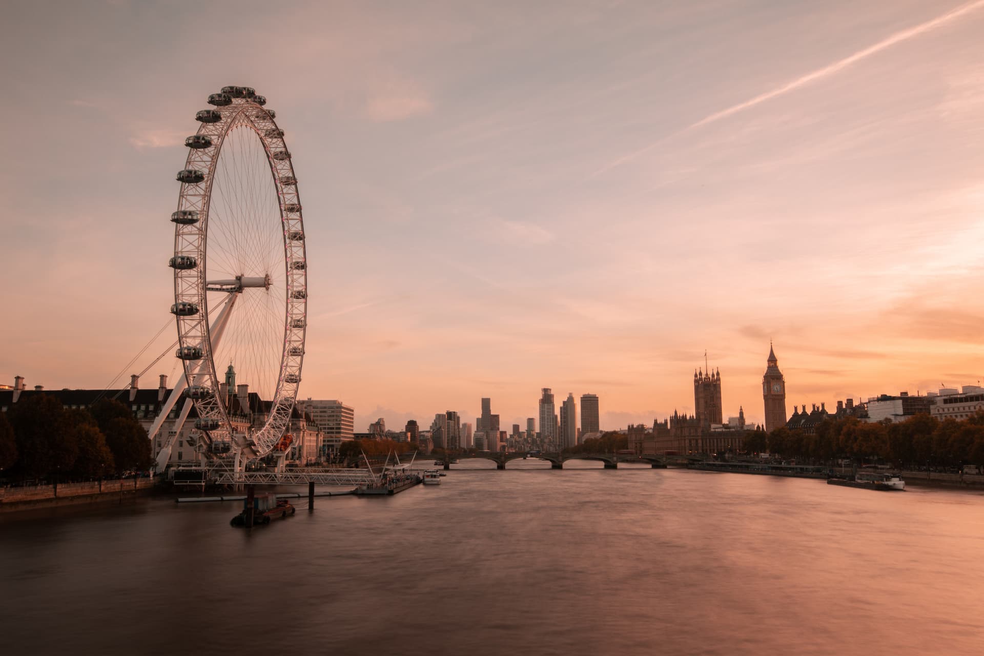 COMBO: London Eye + Madame Tussauds London + SEA LIFE London Aquarium Ticket - სურათი 7