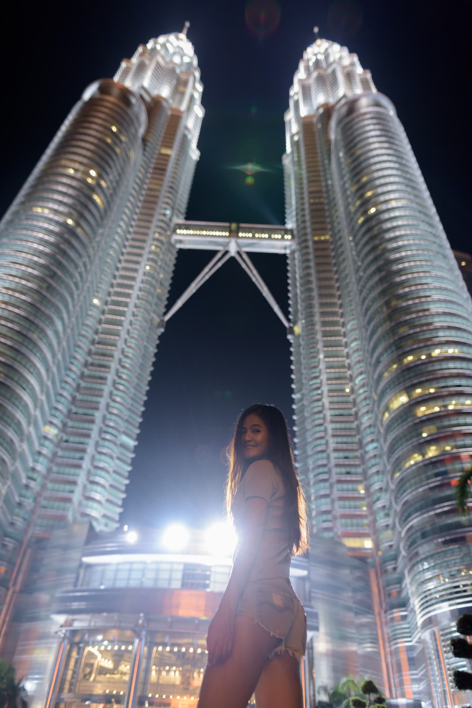 Professional Photo Shoot in Kuala Lumpur - სურათი 5