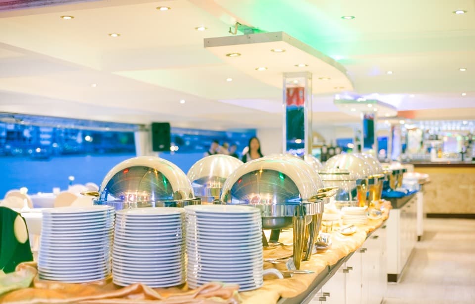 Chao Phraya Dinner Cruise aboard River Star Princess - სურათი 11